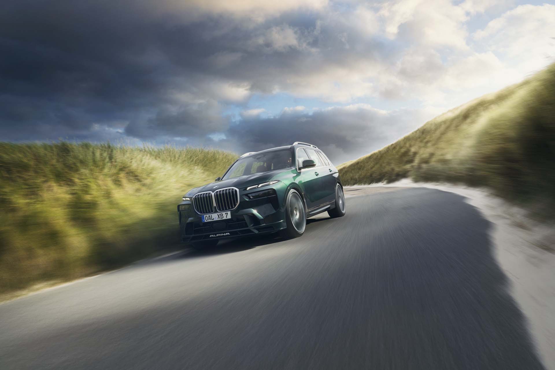 Preview: 2023 BMW Alpina XB7 Arrives With Refreshed Looks, New V 8