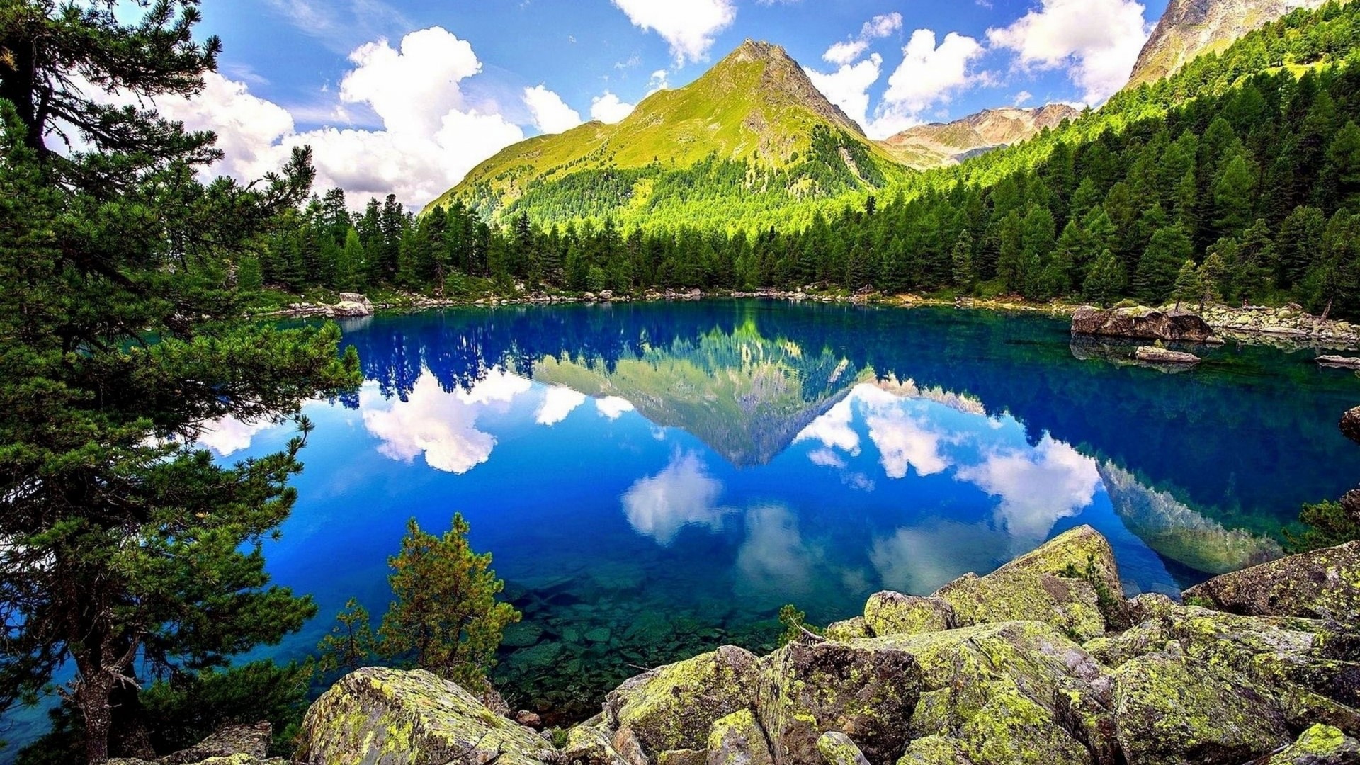 HD Spring Mountain Blue Lake Gallery HD Wallpaper