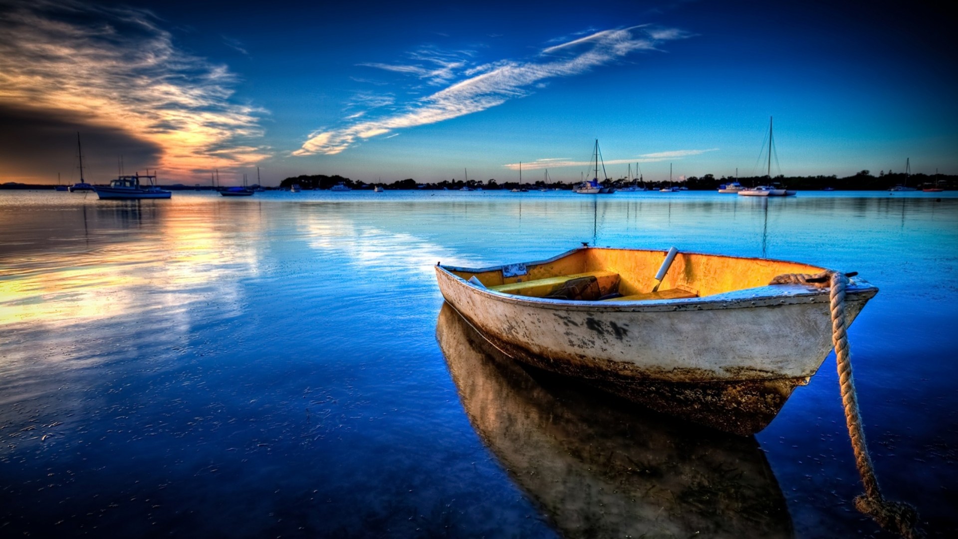 Beautiful Boat HD Wallpaper