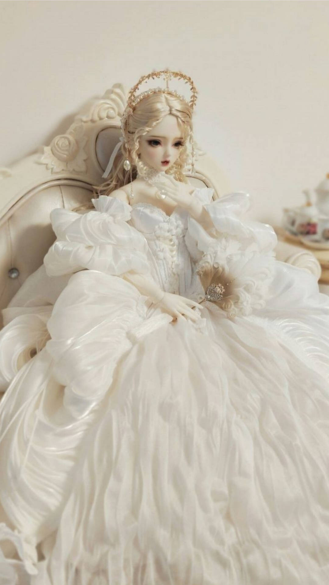 Download Barbie Doll White Princess Ball Gown Wallpaper