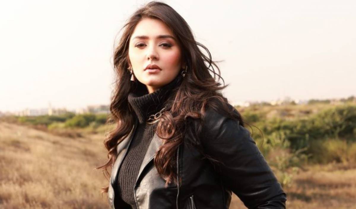 Dur E Fishan Responds To Netizen's Frustration Regarding Actress' Obsession To Look Thin