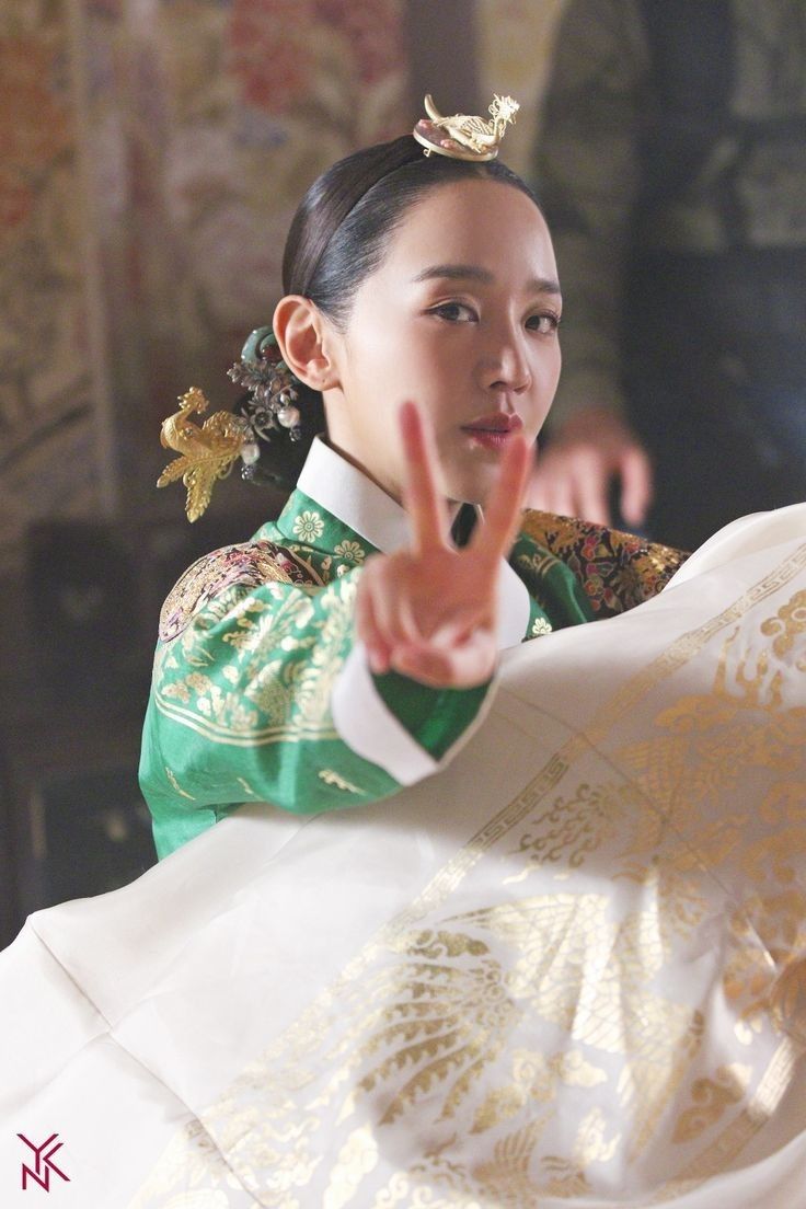 Mr Queen Drama. Shin Hye Sun, Queens Wallpaper, Korean Historical Fashion