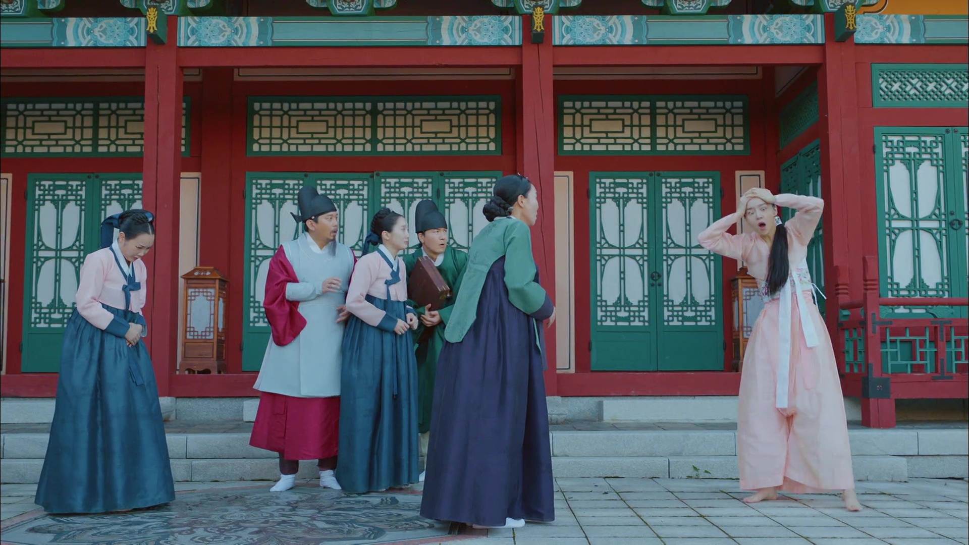 Mr. Queen: Episodes 1 2 Open Thread Dramabeans Korean Drama Recaps