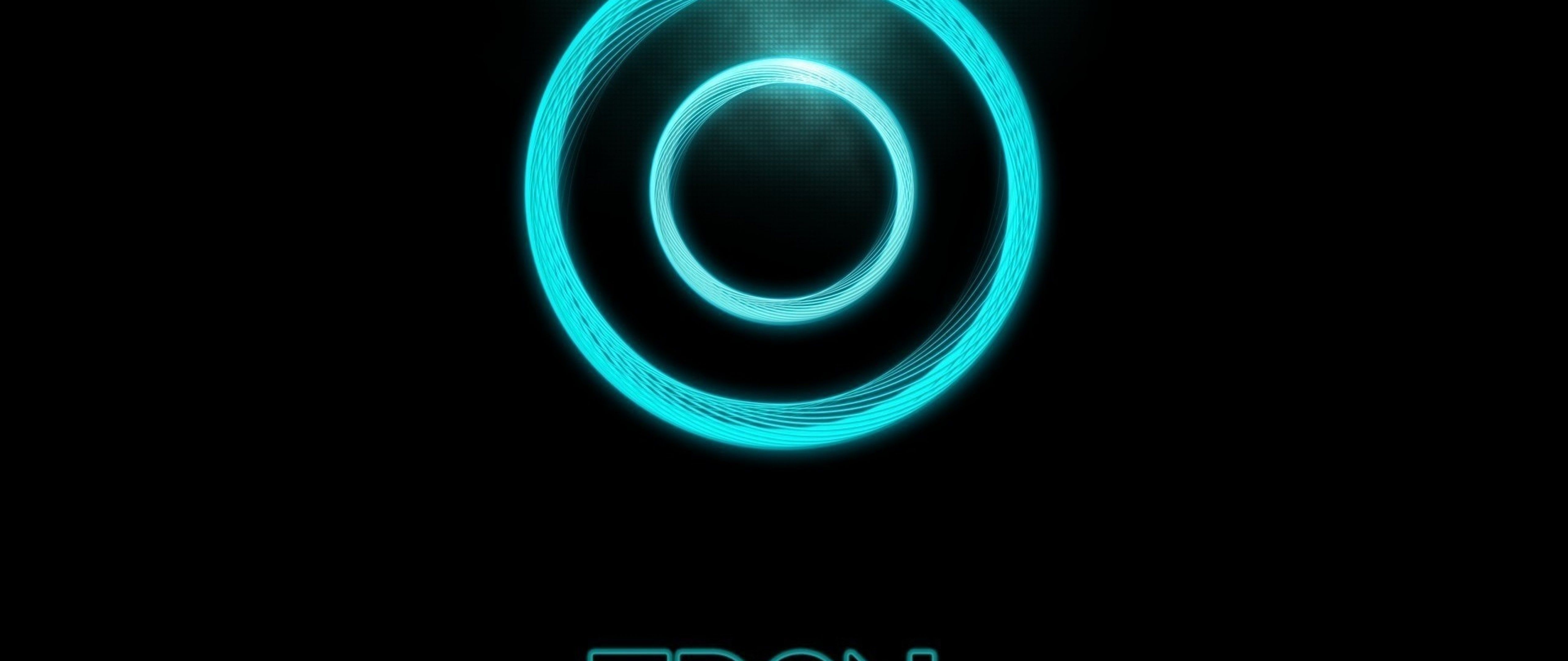 Tron 4K Wallpaper