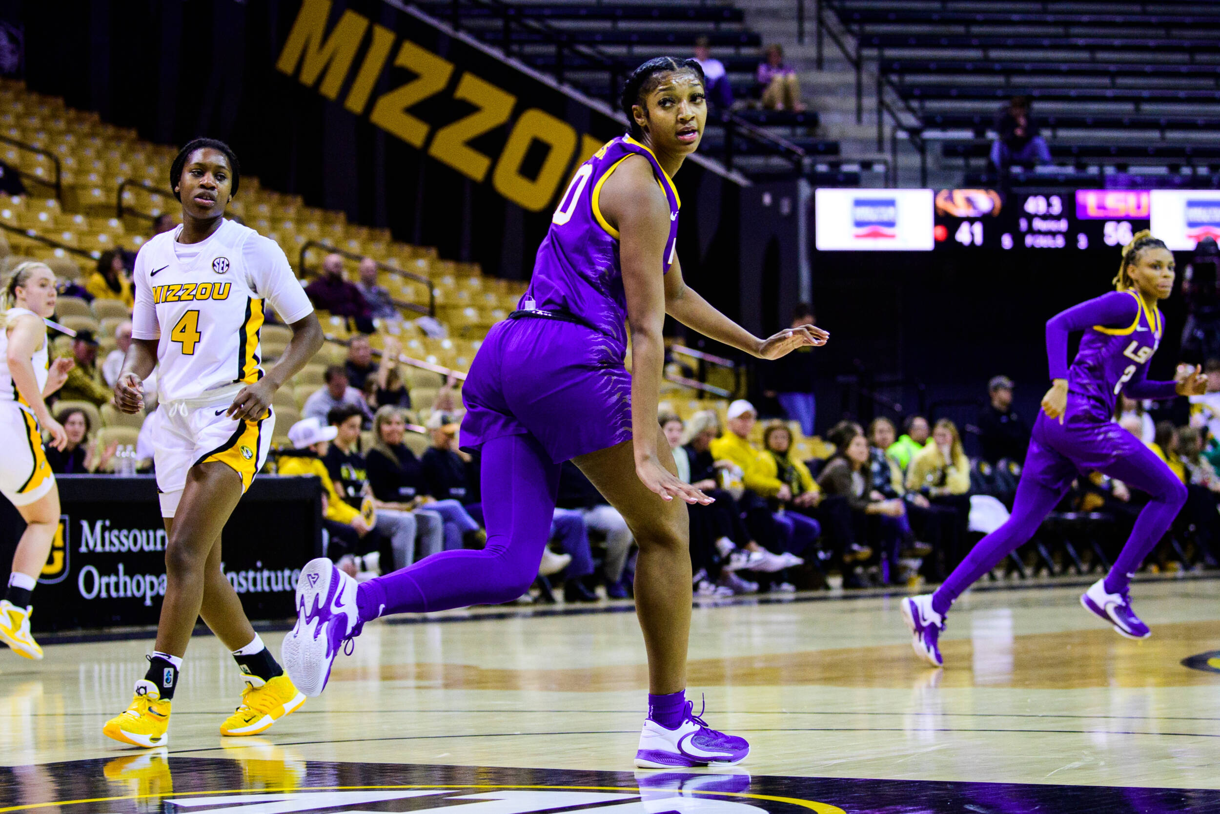 Gallery: Women's Basketball vs Missouri