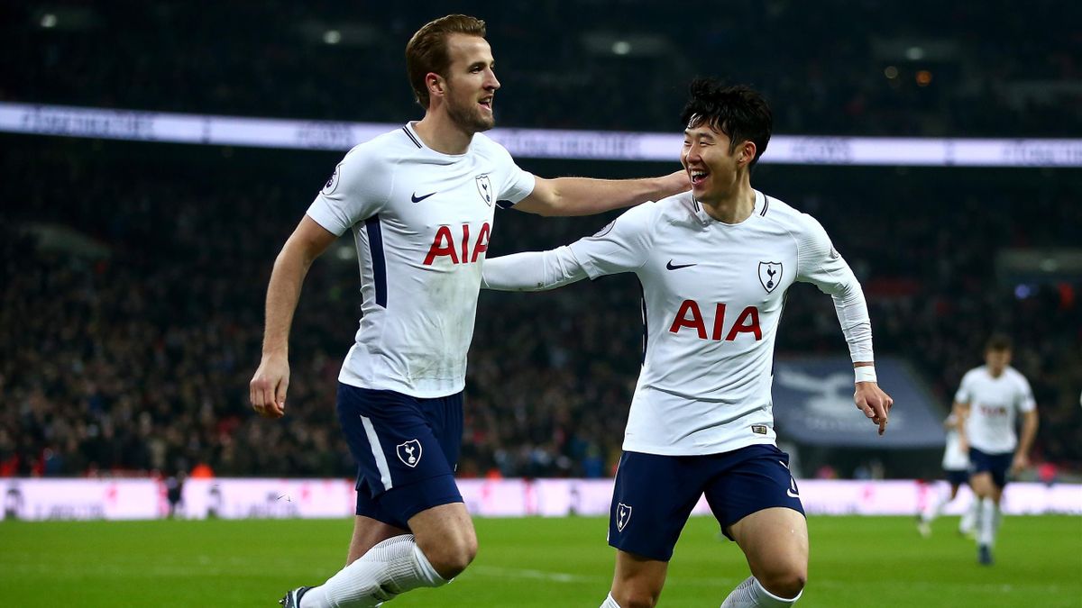 Record Breaker Harry Kane Hits Double As Tottenham Smash Everton