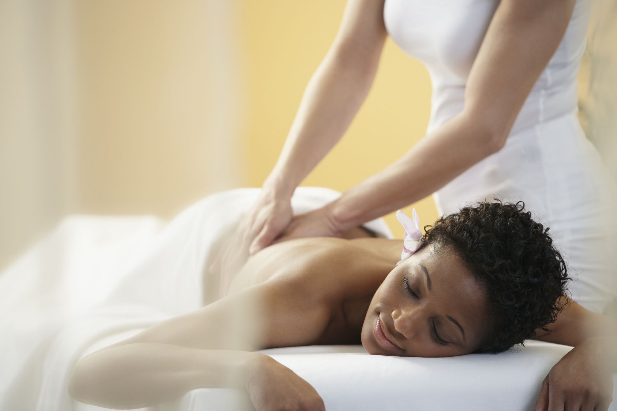 Lymphatic Drainage Massage Benefits And Methods, Per Experts