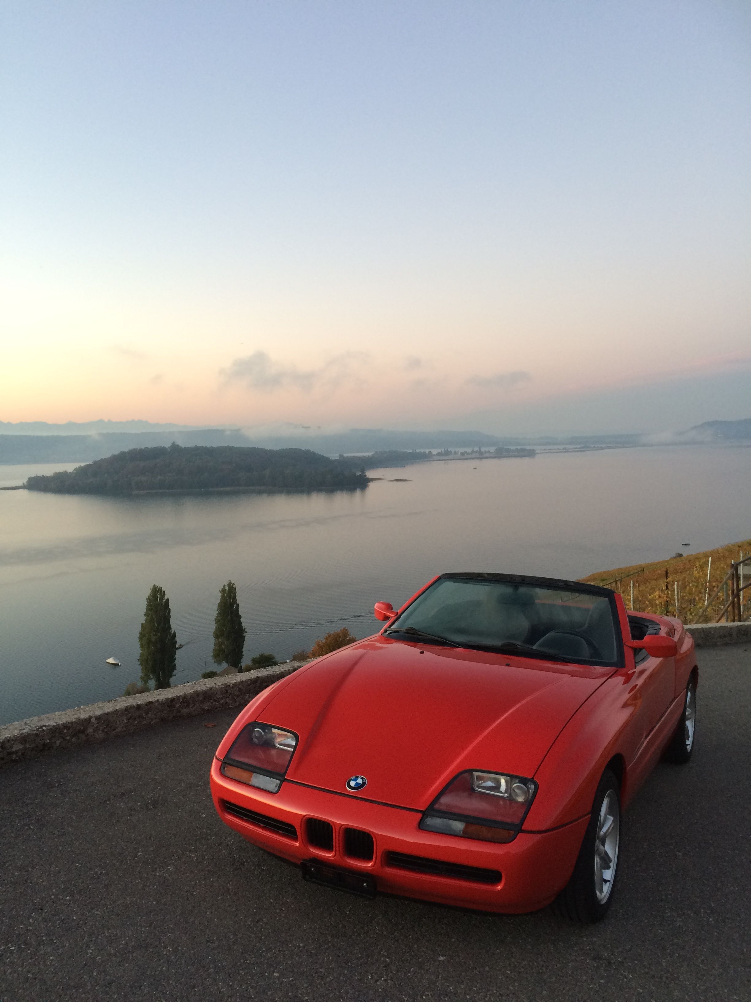 BMW Z1 from 1989 early in the morning. Bmw z1, Bmw cars, Bmw