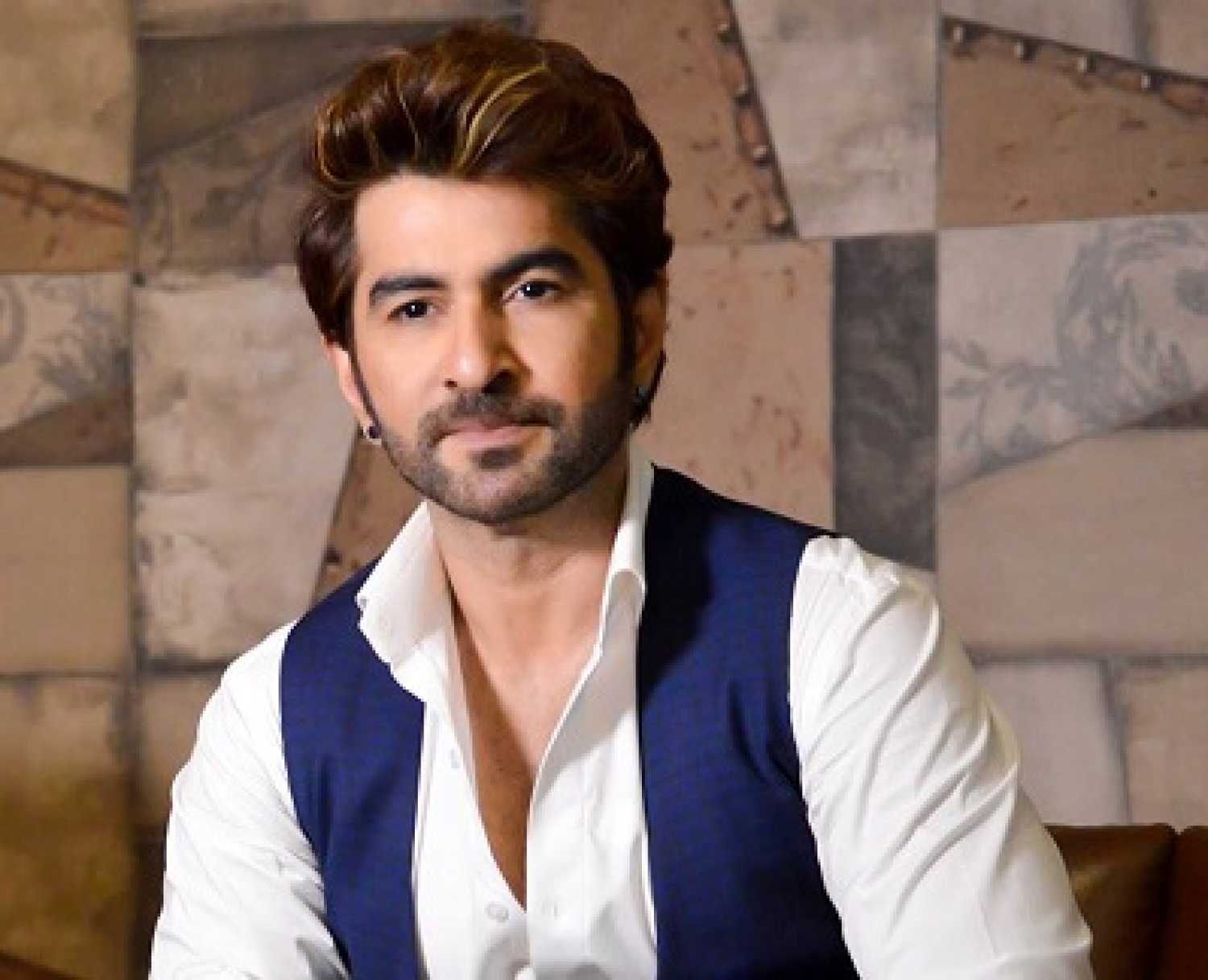 🎻 Bengali actor Jeet ( 29.11.18 | New girl photo, Jeet actor, Actors