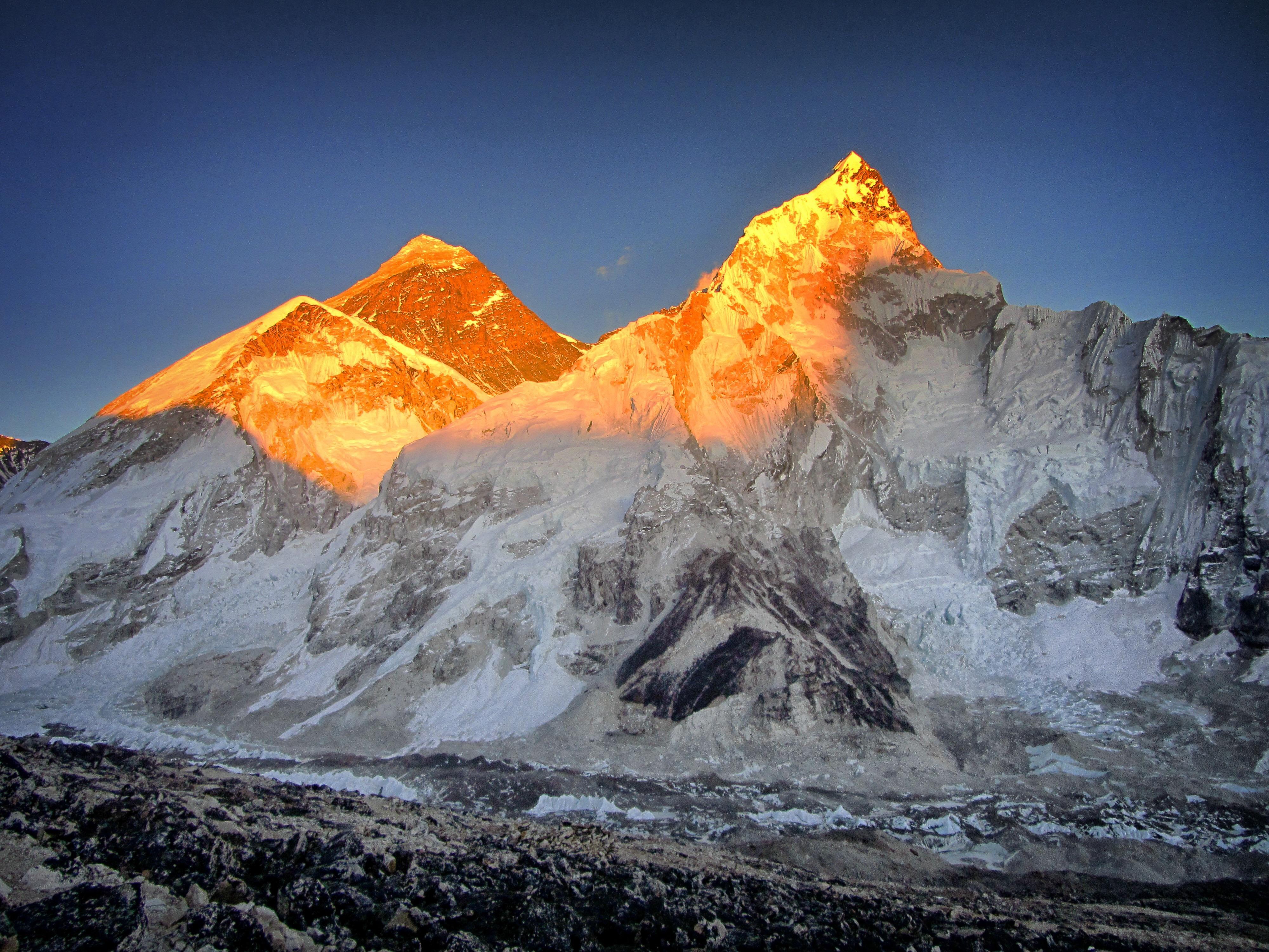 Wallpaper / mount everest, mountains, sunset, artist, artwork, digital art, hd, 4k free download