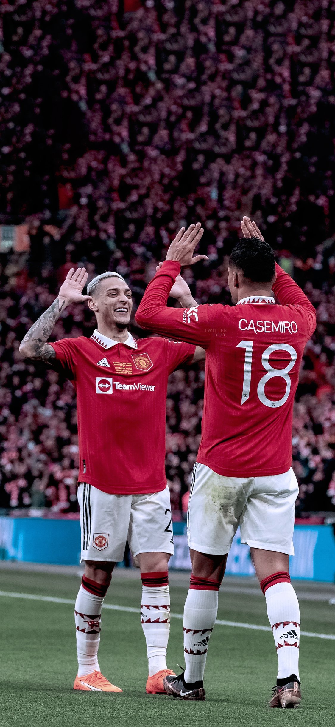 Tadic. #Wallpaper [THREAD] └