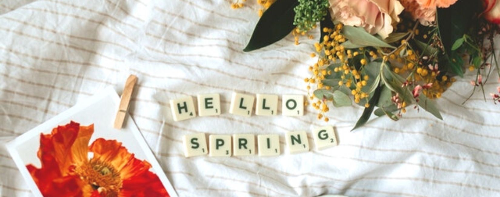 Spring Moodboard + A Free Desktop Organizer Wallpaper. Autumn and Bliss