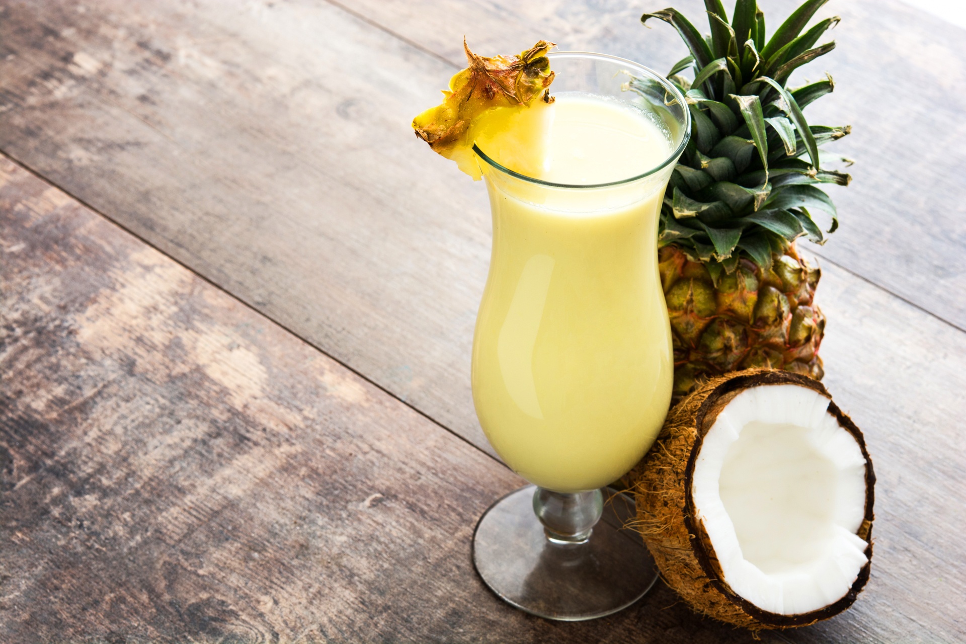 HD desktop wallpaper: Food, Glass, Drink, Coconut, Pineapple, Cocktail download free picture