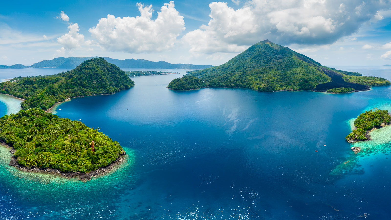 Scuba diving in the Banda Sea and Forgotten Islands