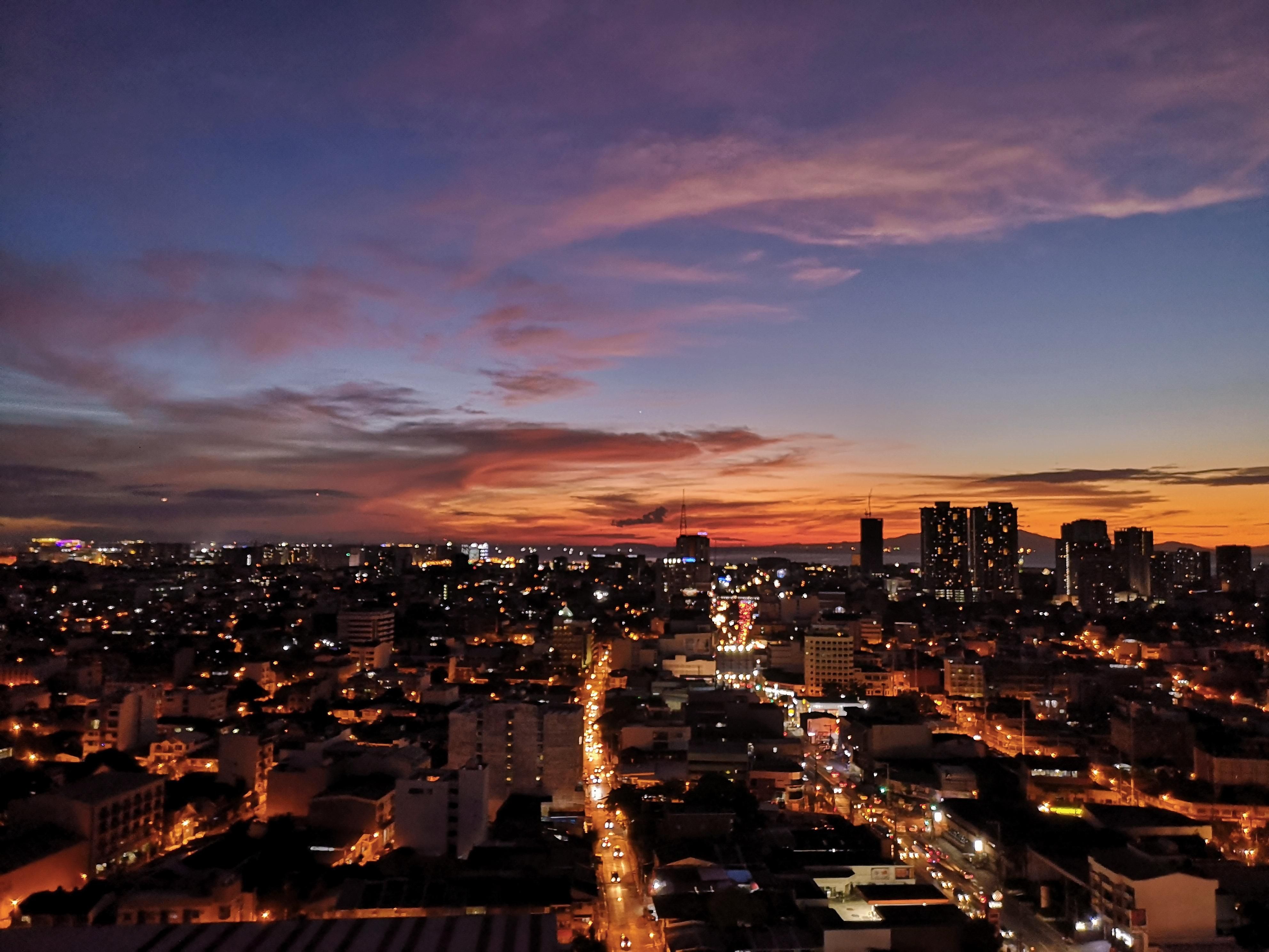 Sunset in Manila Philippines [OC]. Beach sunset wallpaper, Philippines wallpaper, Manila philippines