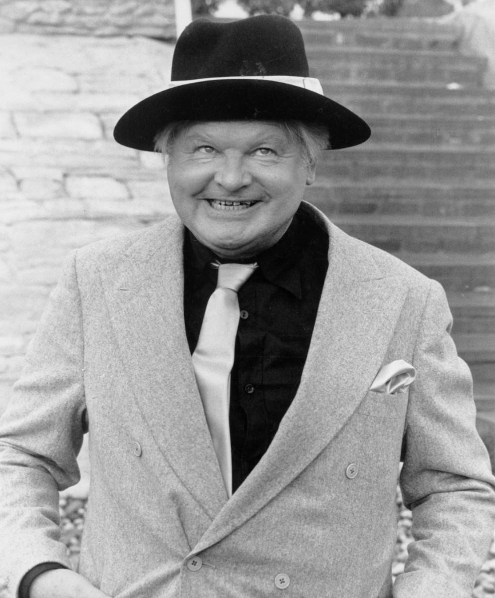 Benny Hill Wallpapers - Wallpaper Cave