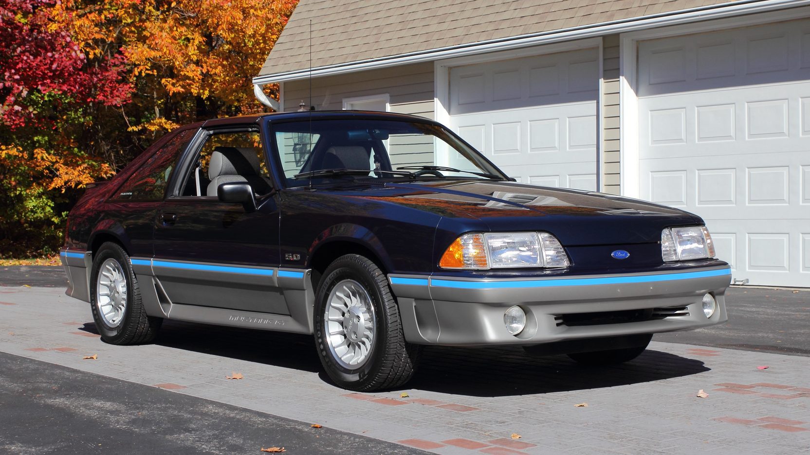 Ford Mustang GT Wallpaper