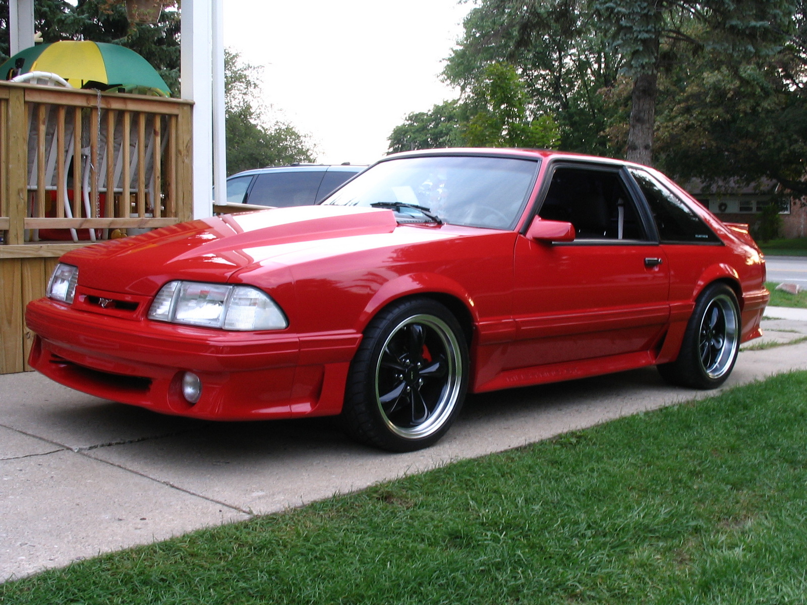 Ford Mustang and photo