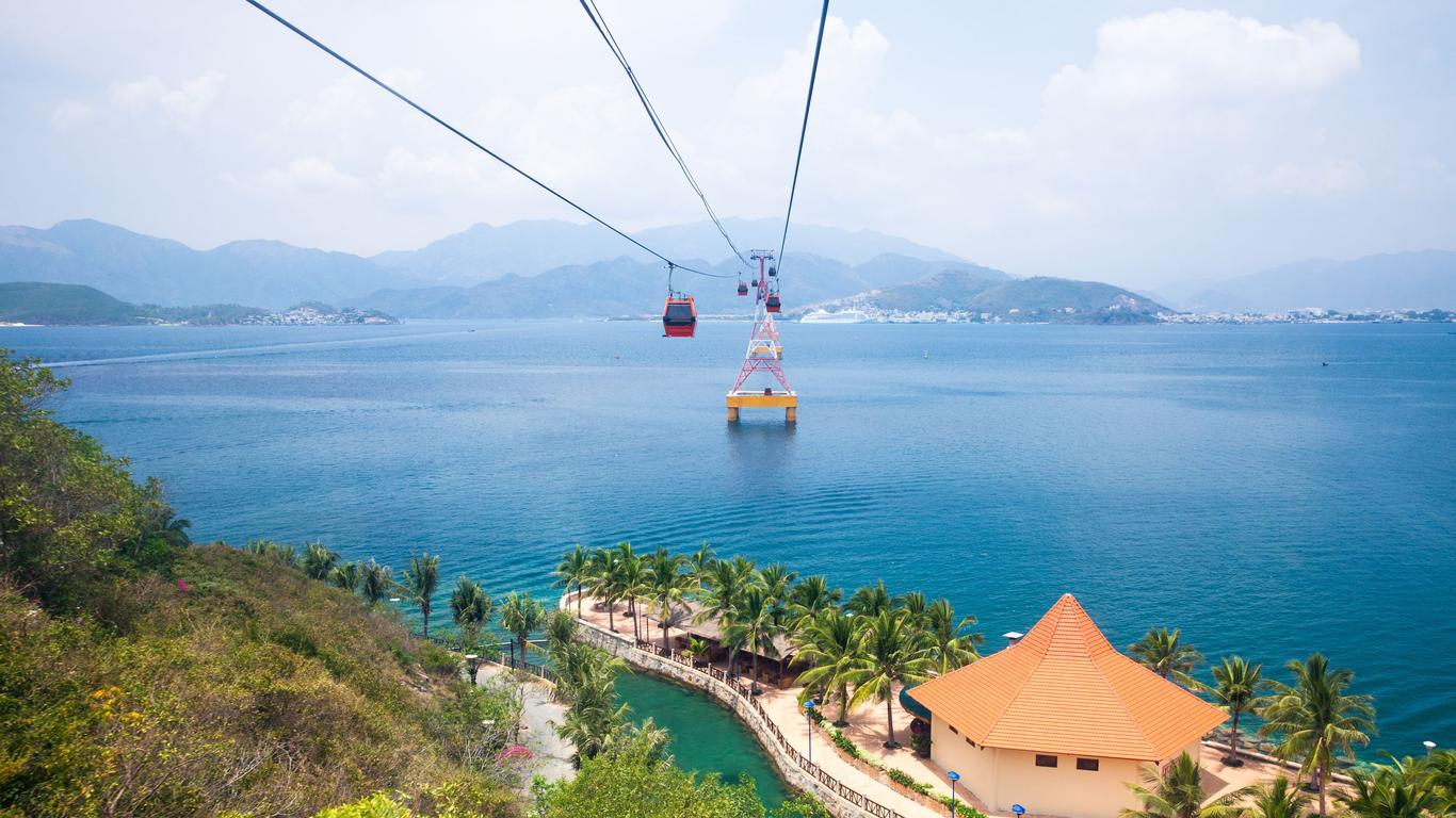 Nha Trang Travel Guide. Nha Trang Tourism