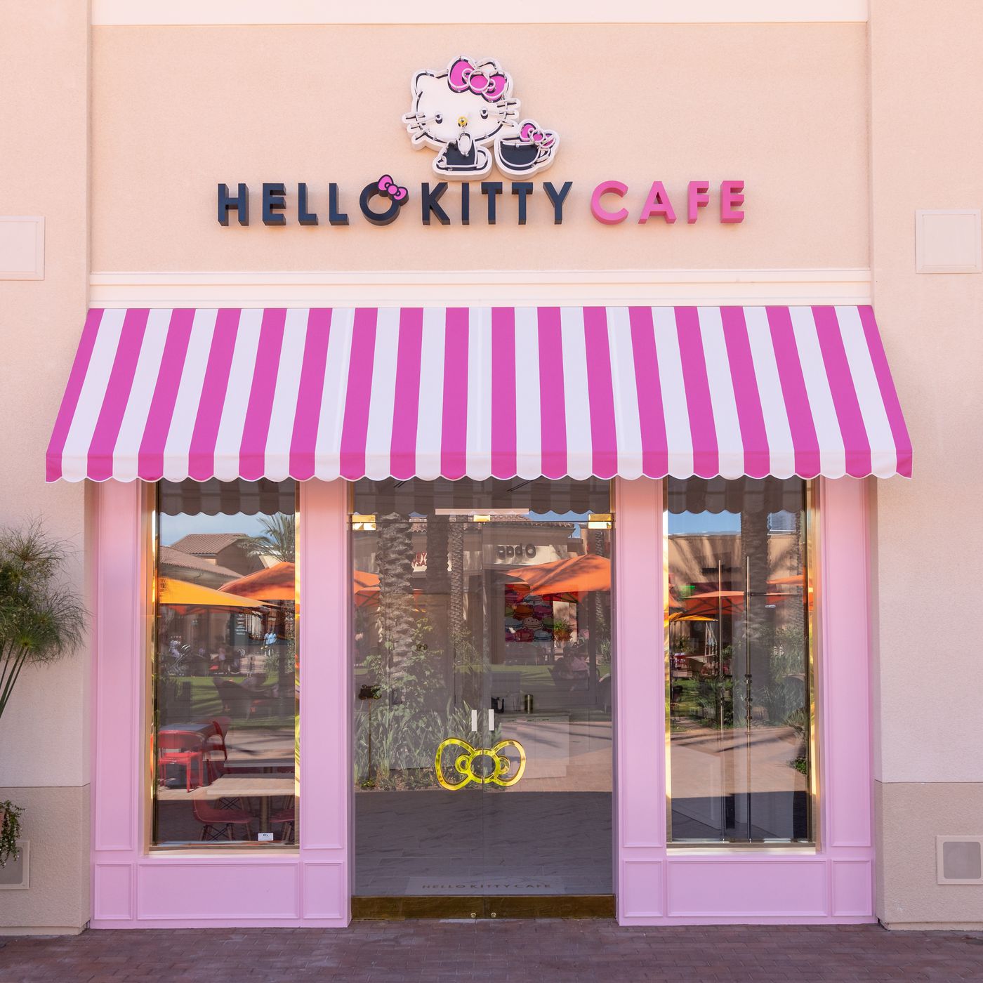 Hello Kitty Opens a Pretty Pink Cafe, Tea Room, and Cocktail Lounge in Irvine