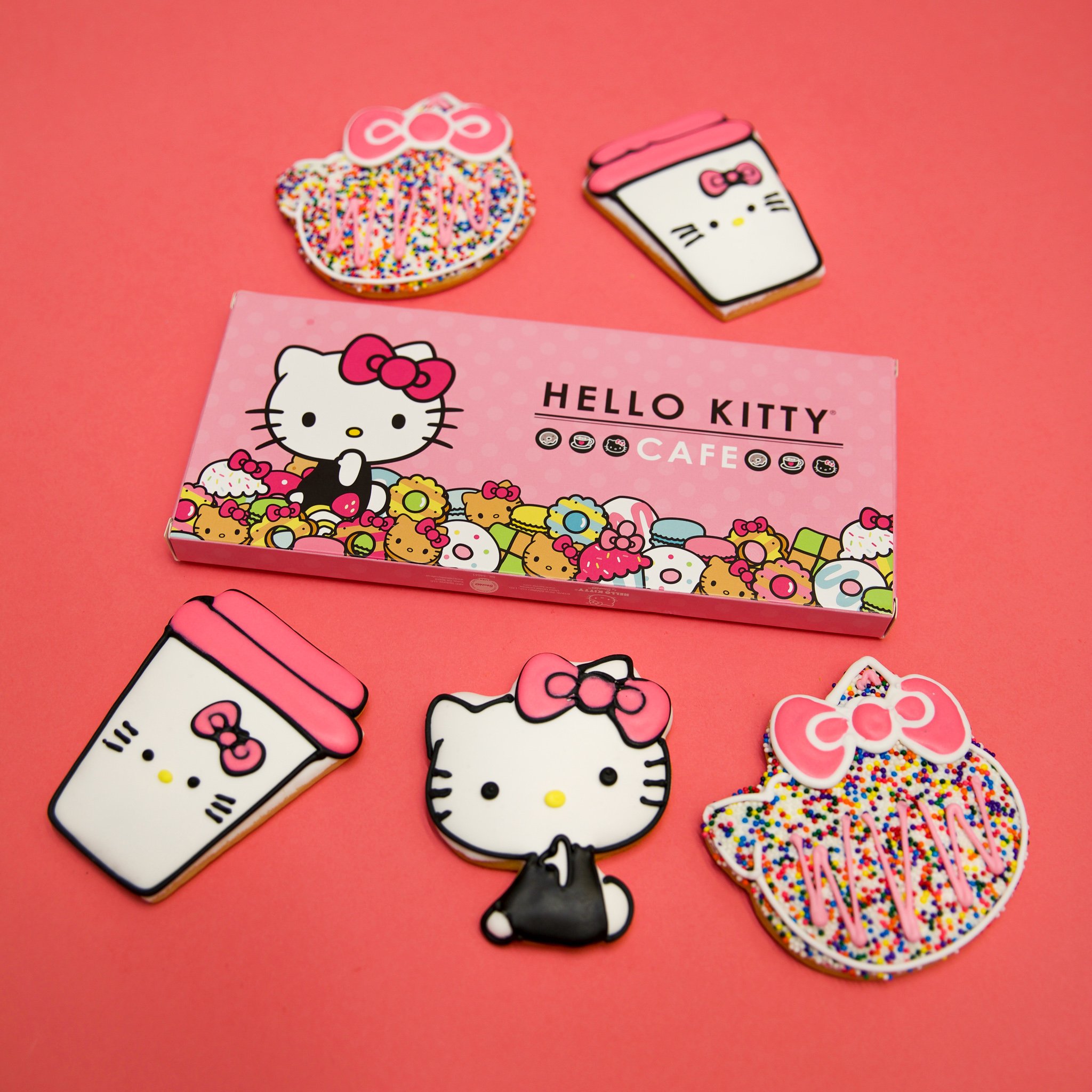 PHOTOS: Hello Kitty Cafe Truck's Menu Items and Collectibles