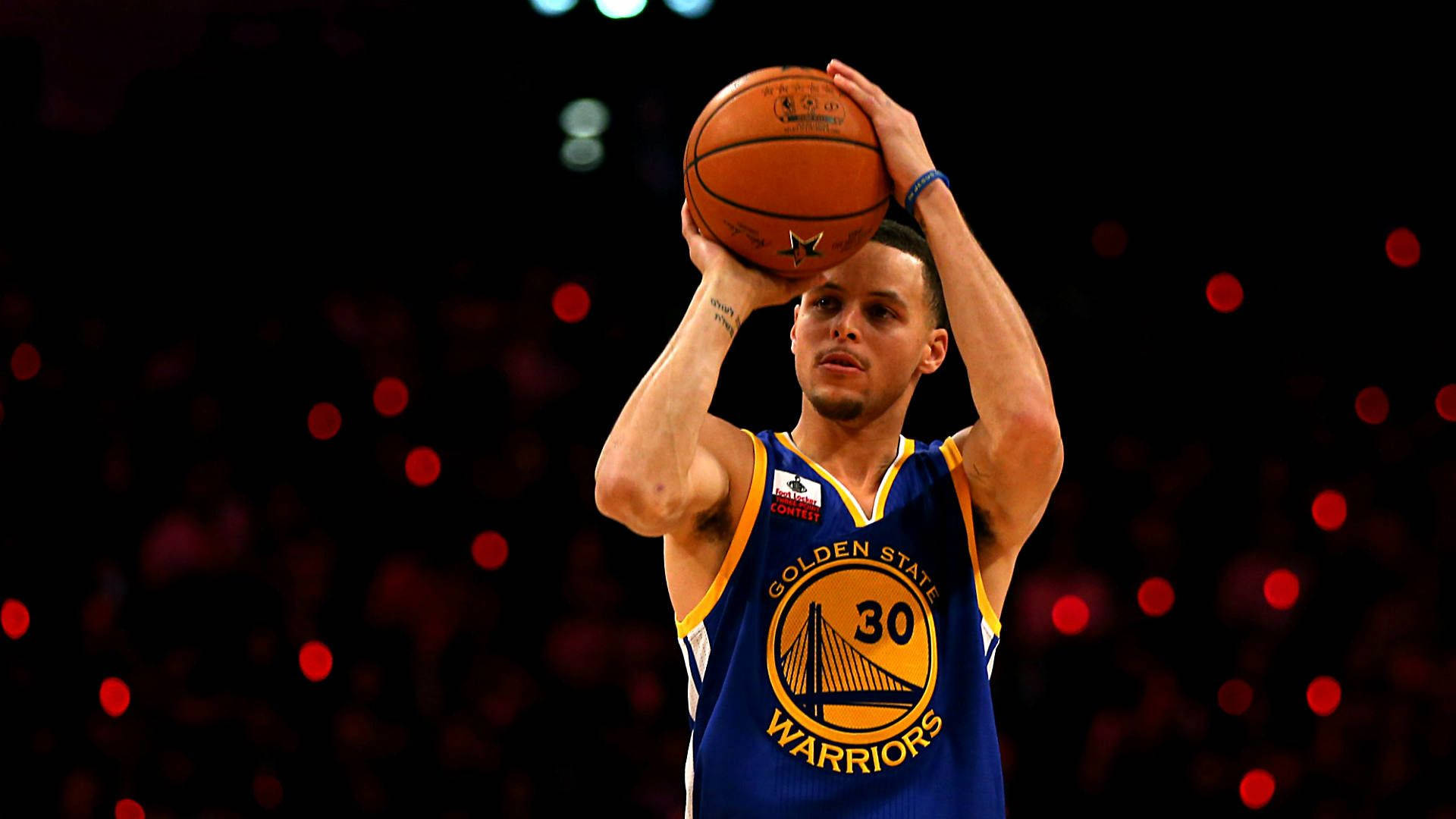 Download Shooting Stephen Curry In Dark Background Wallpaper