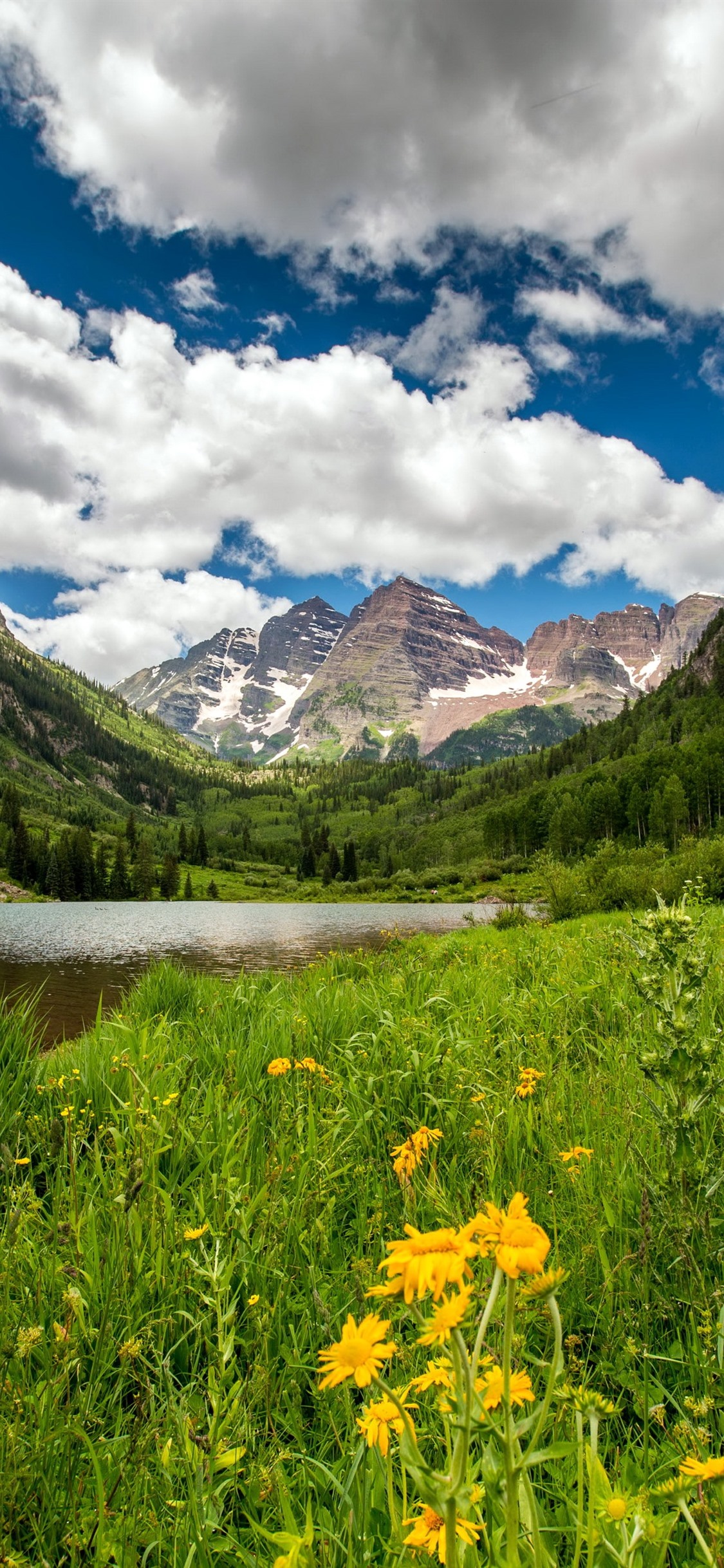 Wallpaper Colorado, mountains, lake, valley, flowers, clouds, USA 3840x2160 UHD 4K Picture, Image