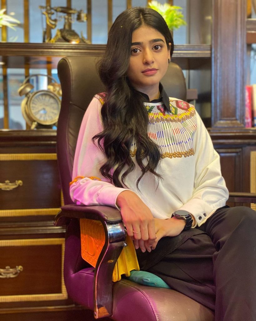 Free download Recent Alluring Picture Of Sehar Khan Reviewitpk [819x1024] for your Desktop, Mobile & Tablet. Explore Sehar Khan Wallpaper. Sahil Khan Wallpaper, Sana Khan Wallpaper, Aamir Khan Wallpaper