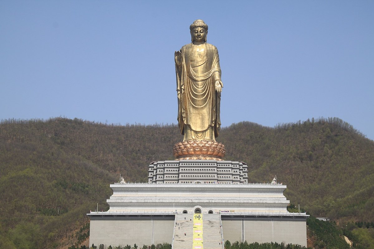 Biggest Statues in the World: Spring Temple Buddha & More