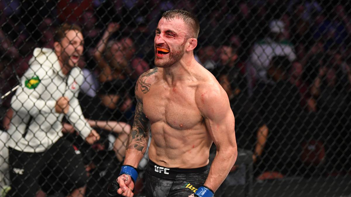 What a feeling, man': Alexander Volkanovski on beating Chad Mendes and his link to Auckland's MMA powerhouse City Kickboxing