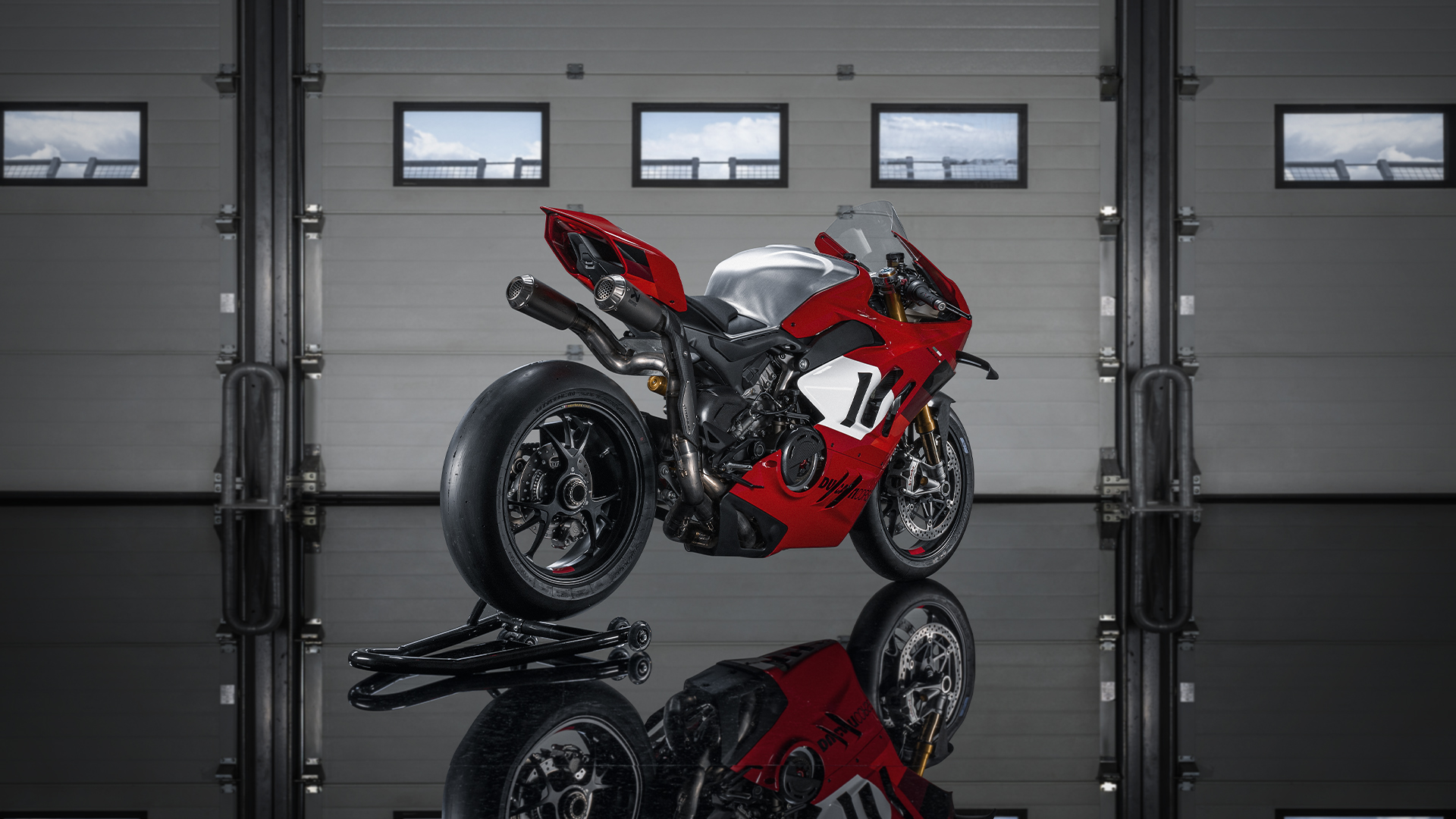 2023 Ducati Panigale V4 R: How Does 240.5 HP At 16,500 RPM Grab You?