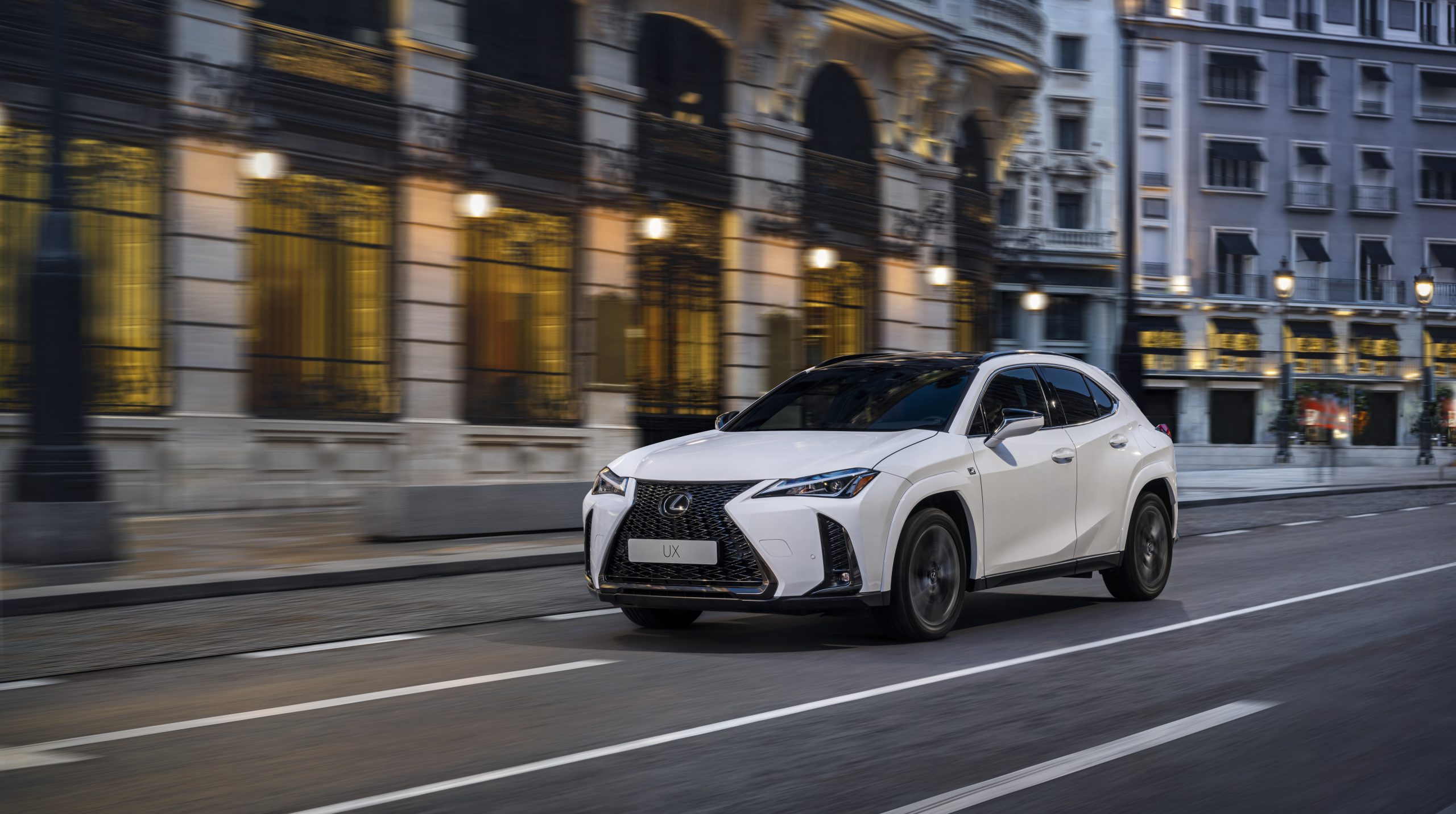 WHAT'S NEW: 2024 LEXUS UX 250H USA Newsroom