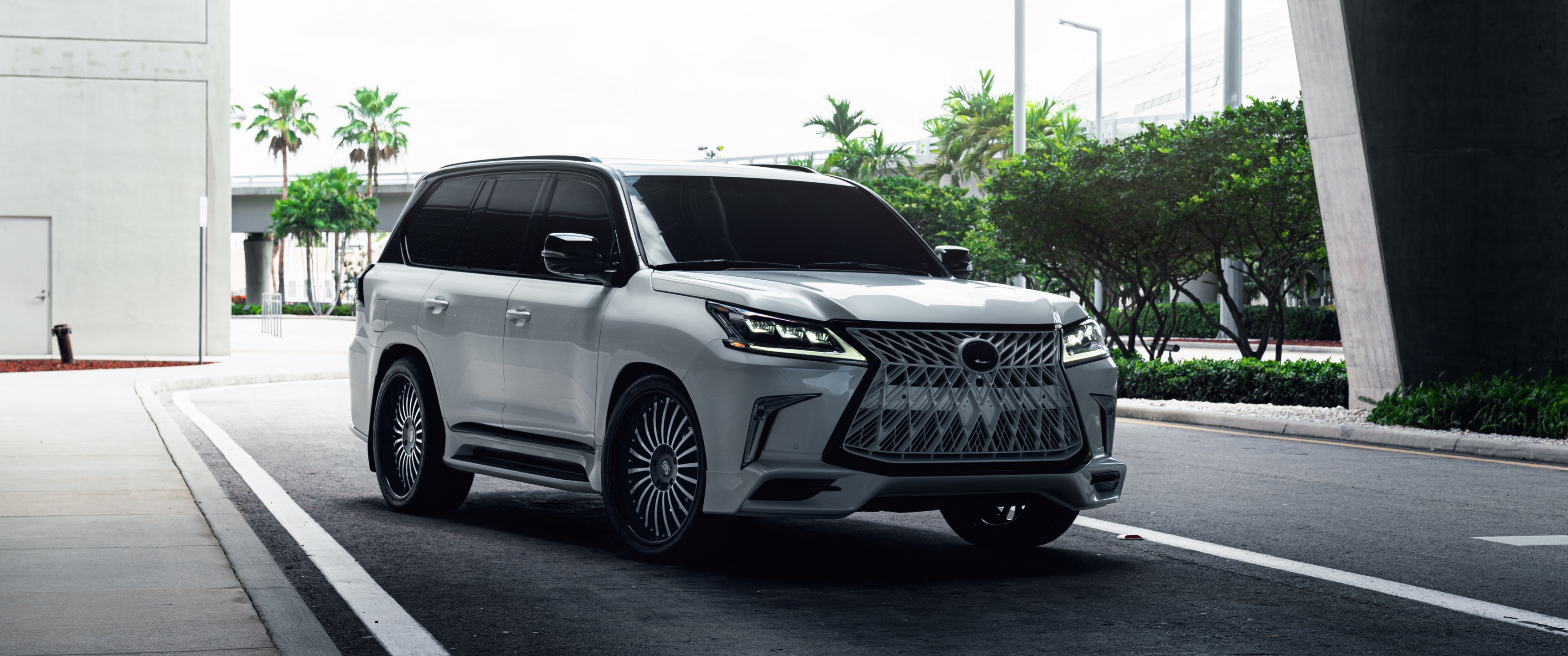 Lexus LX 570 Wallpaper 4K, Luxury SUV, 5K, Cars