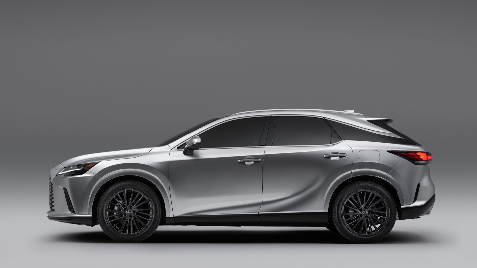 2023 Lexus RX Ditches V 6, Gains Turbo 4 And Plug In Hybrid Powertrains