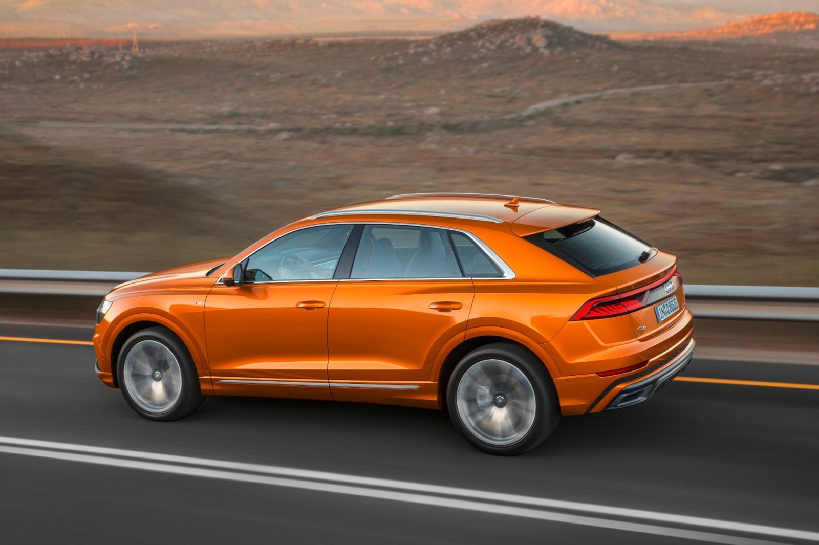 2023 Audi Q8 Exterior Dimensions: Colors Options & Accessories