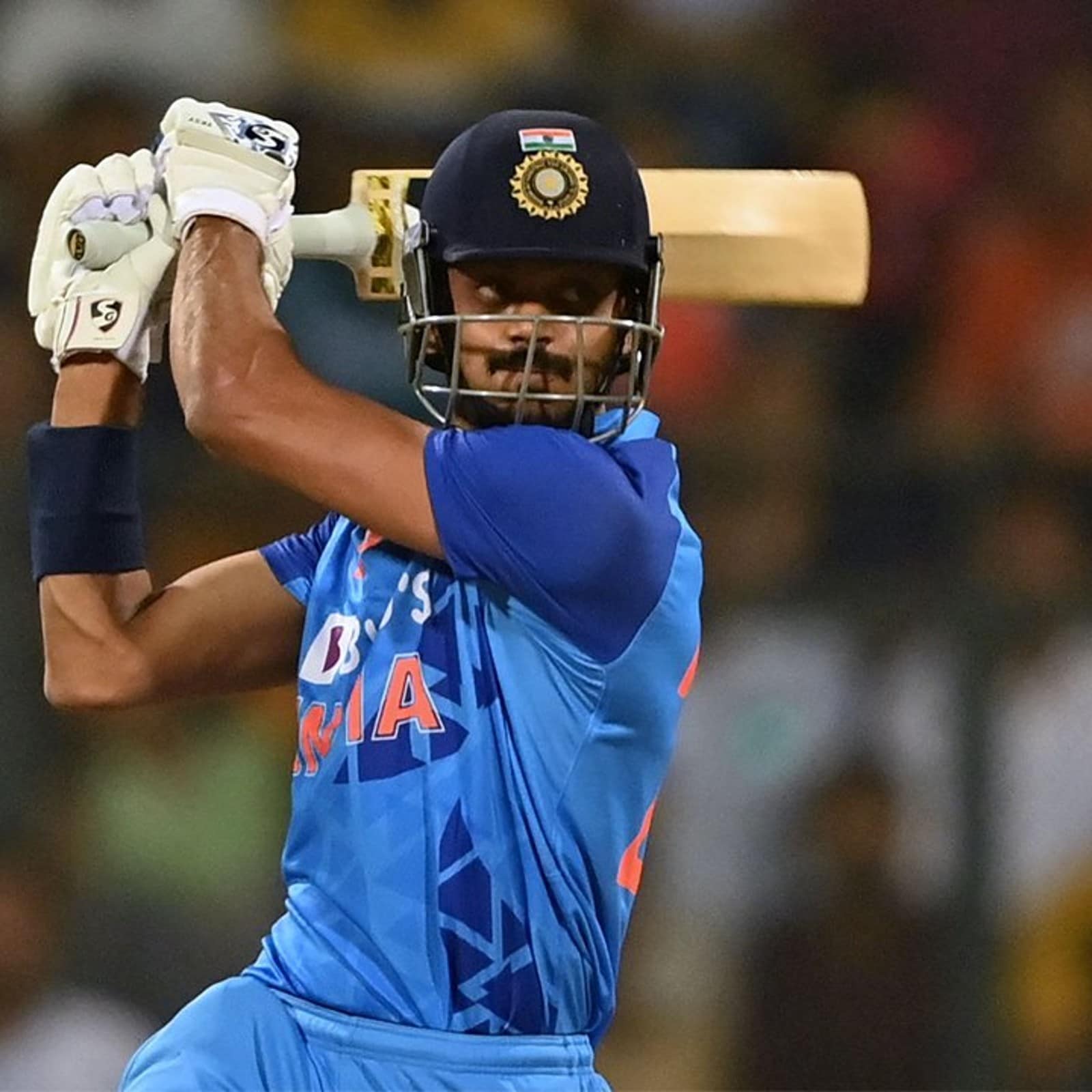 IND vs SL, 2nd T20I: Axar Patel Blitzkrieg Sends Internet Into Meltdown