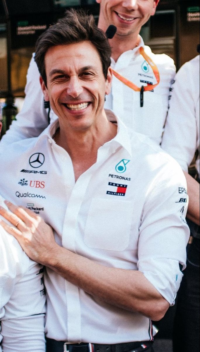 Toto Wolff. Toto wolff, Toto, Older men