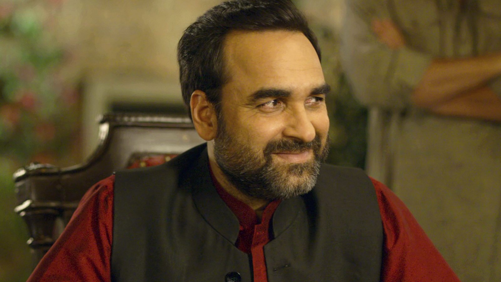 prime video IN i interest you in some smiling pics of kaleen bhaiya please?