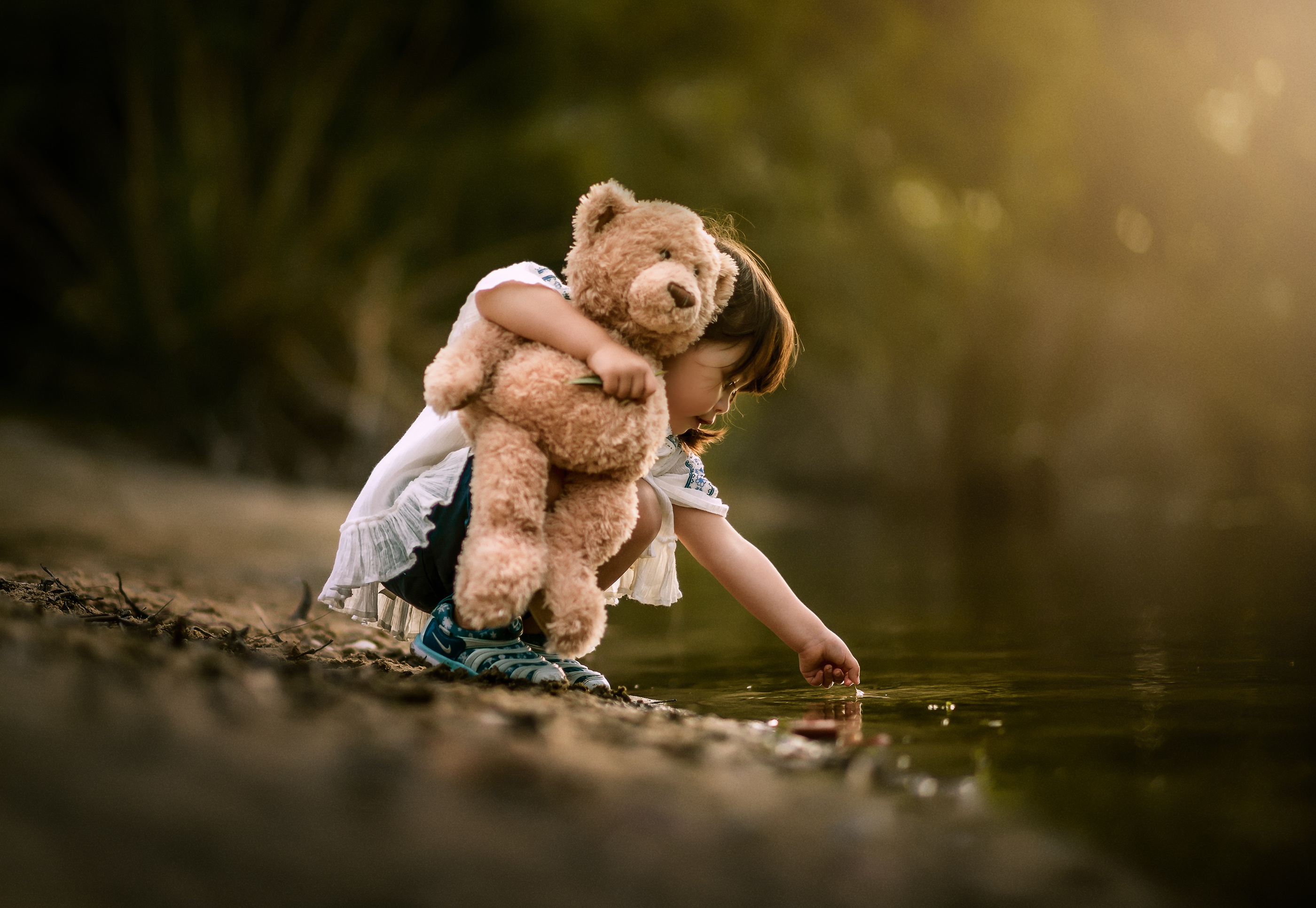 Photography Child HD, Teddy Bear, Mood, Little Girl Gallery HD Wallpaper