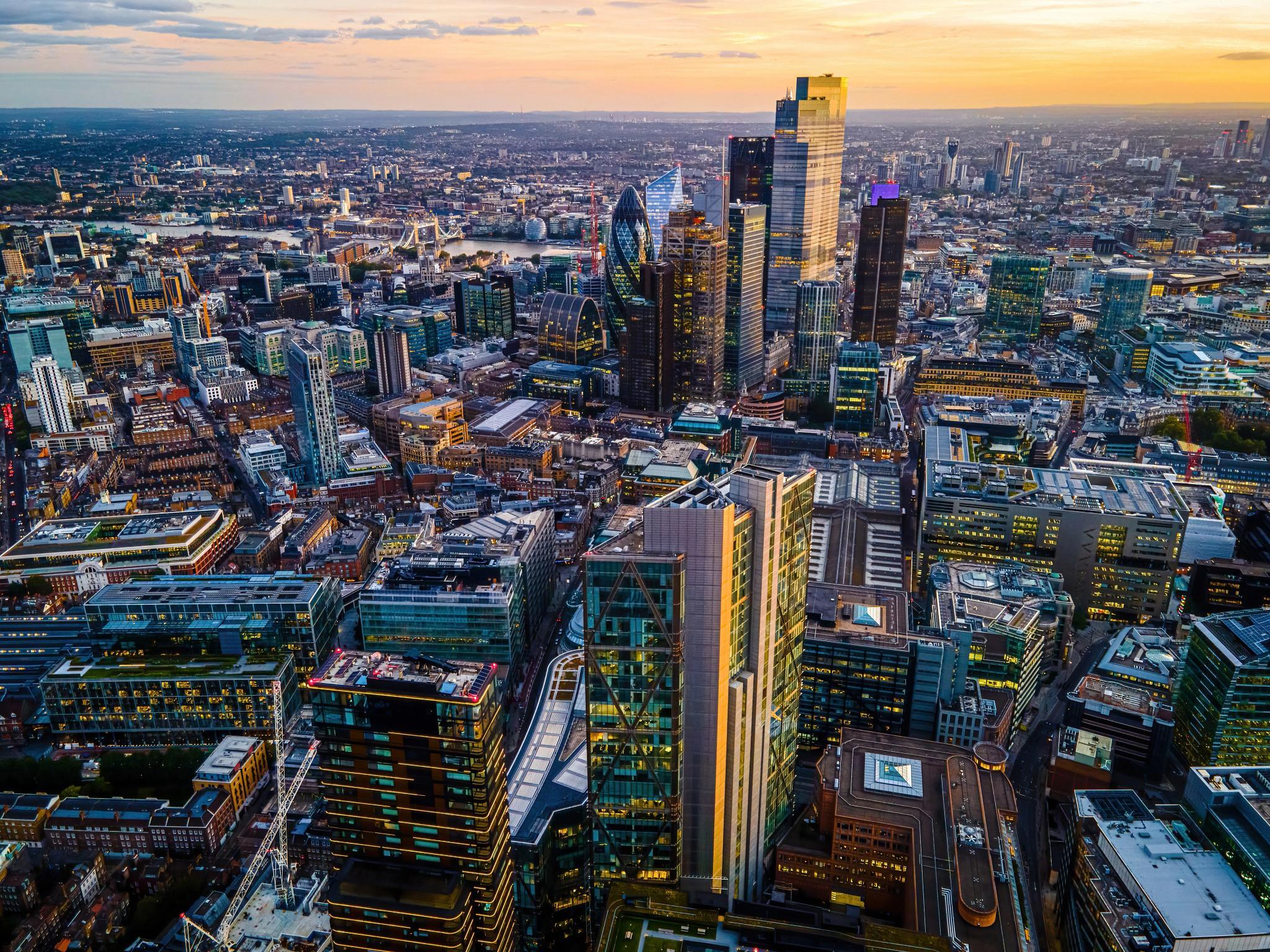 Private Investors Get Ready for Major London Offices Splash in 2023
