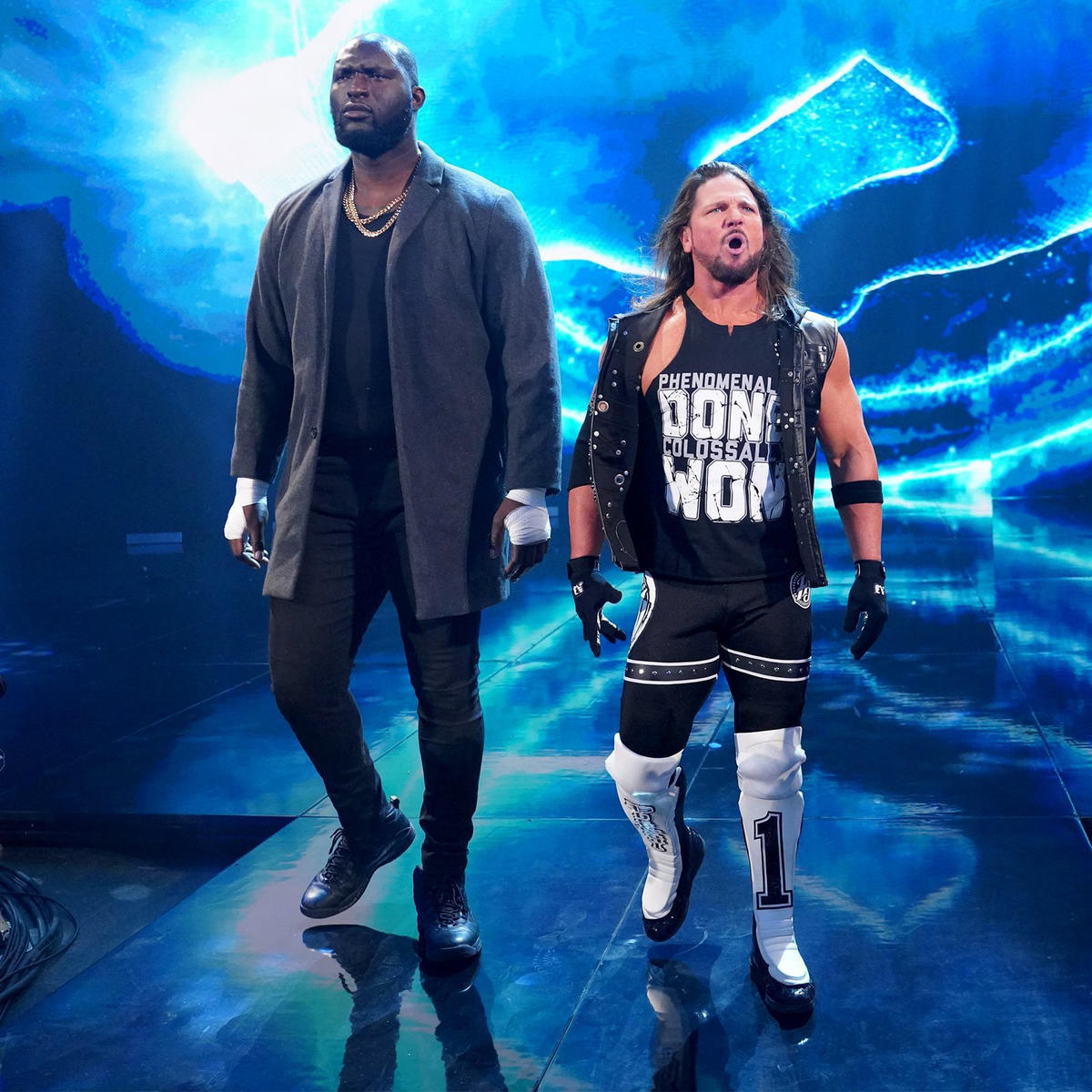 The New Day vs. Bobby Lashley, AJ Styles & Omos: photo