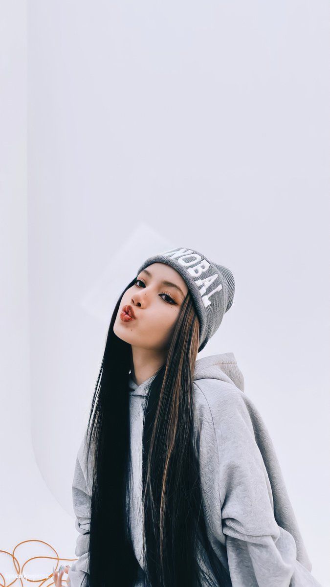 ፝֯֟ on Twitter. Lisa blackpink wallpaper, Blackpink lisa, Black pink instagram