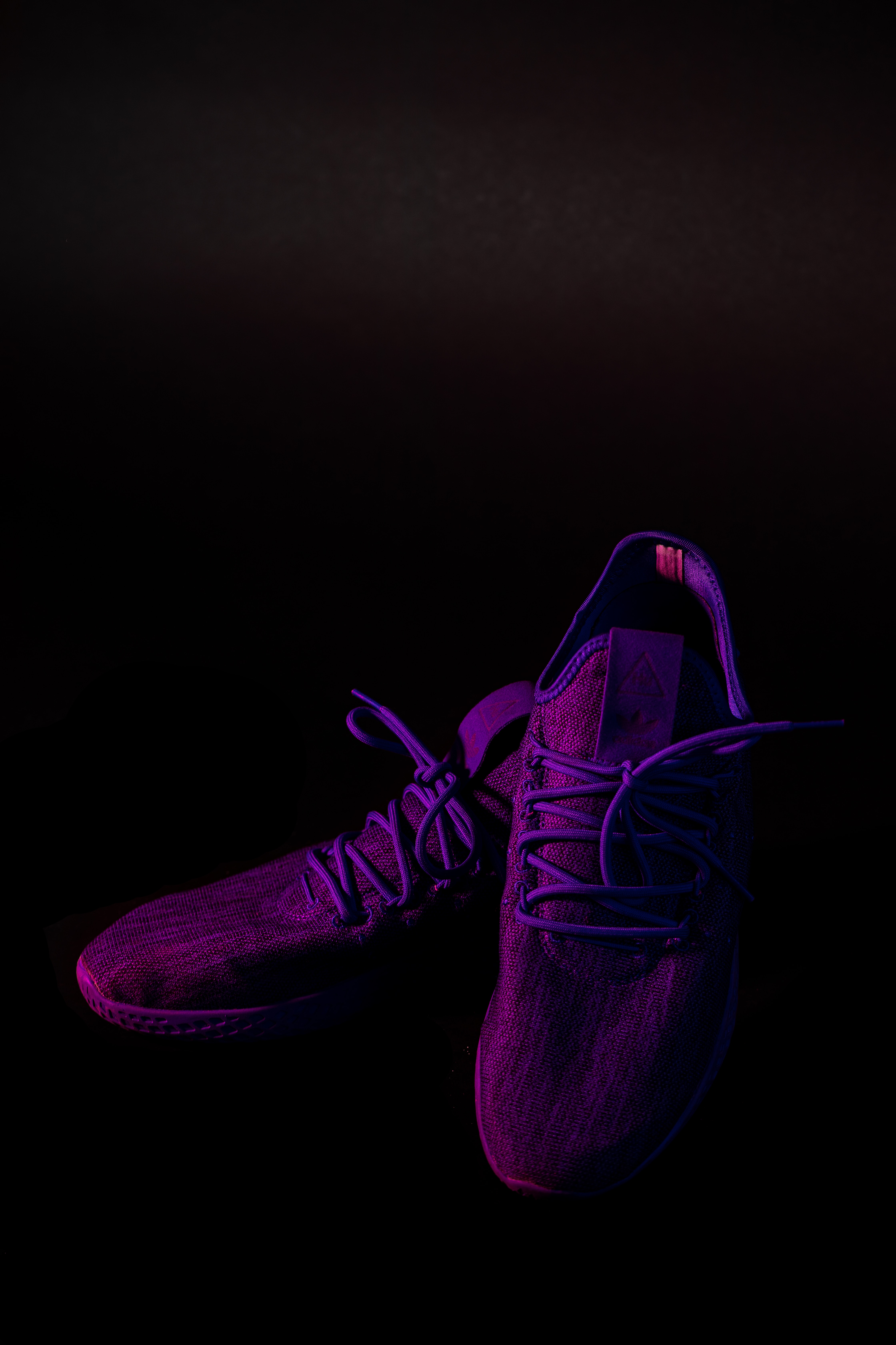 Wallpaper Purple and Black Nike Athletic Shoes, Background Free Image