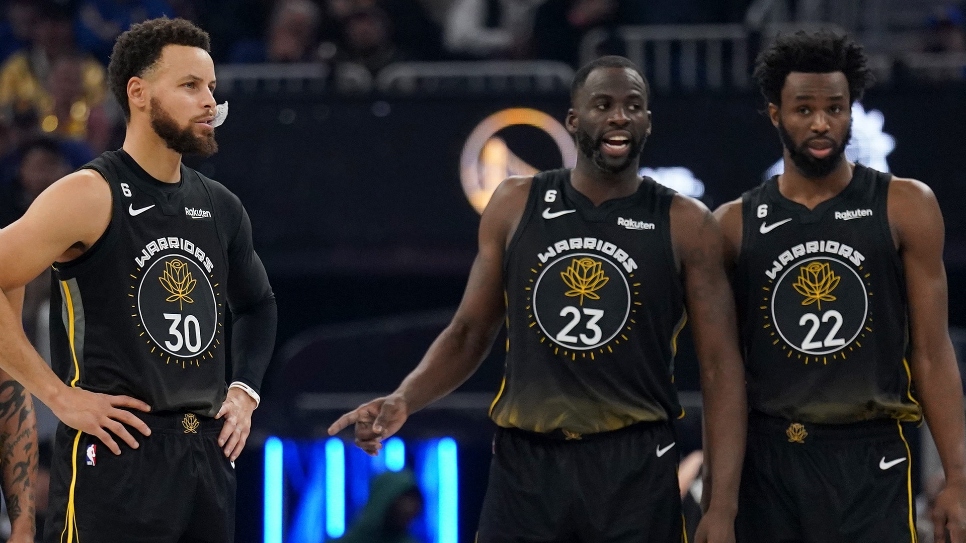 Warriors to rest Stephen Curry, 3 other starters vs. Cavs