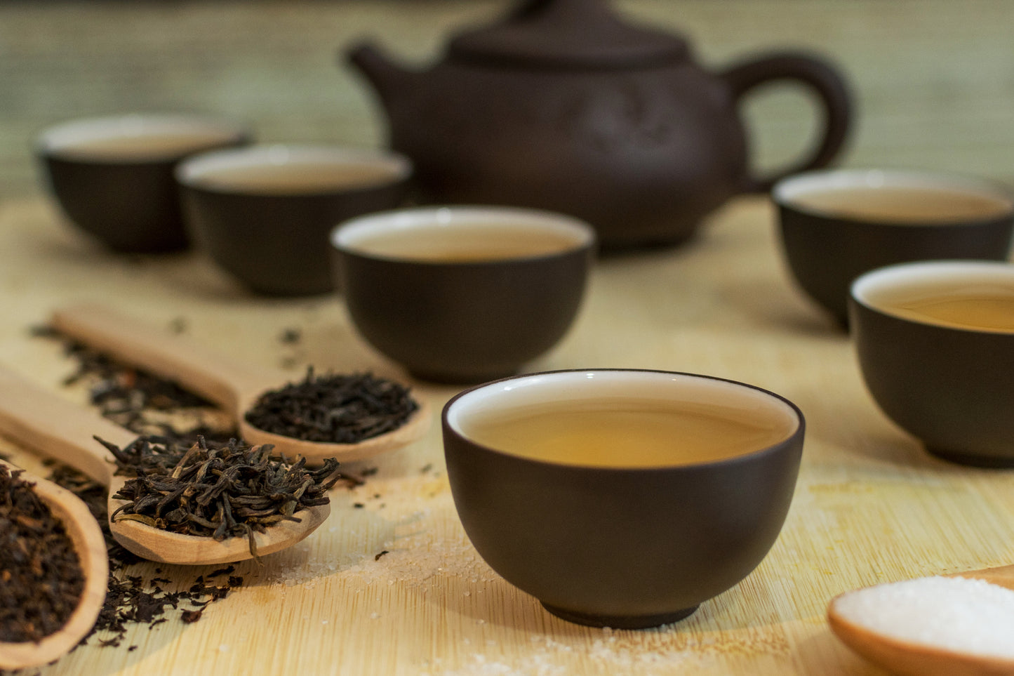Why Drink Oolong Tea Ingredients are in Oolong Tea
