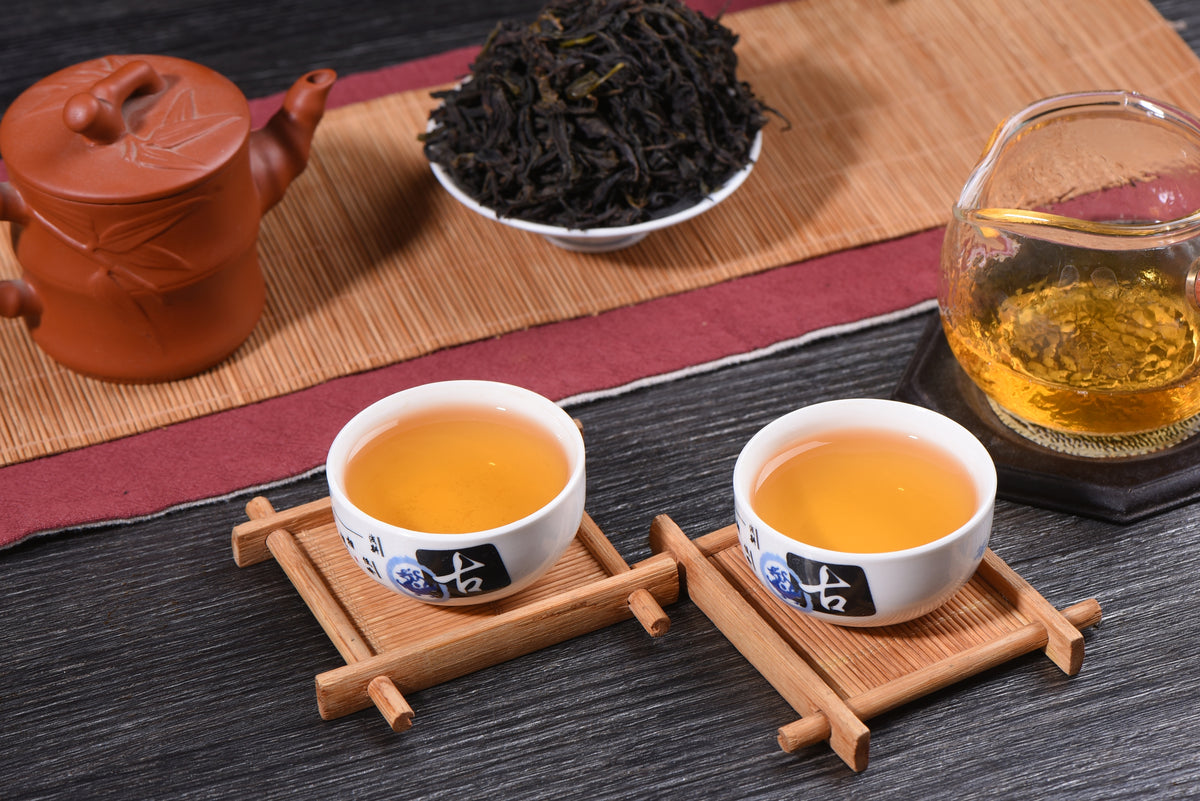 Wu Yi Shan Hua Xiang Da Hong Pao Rock Oolong Tea