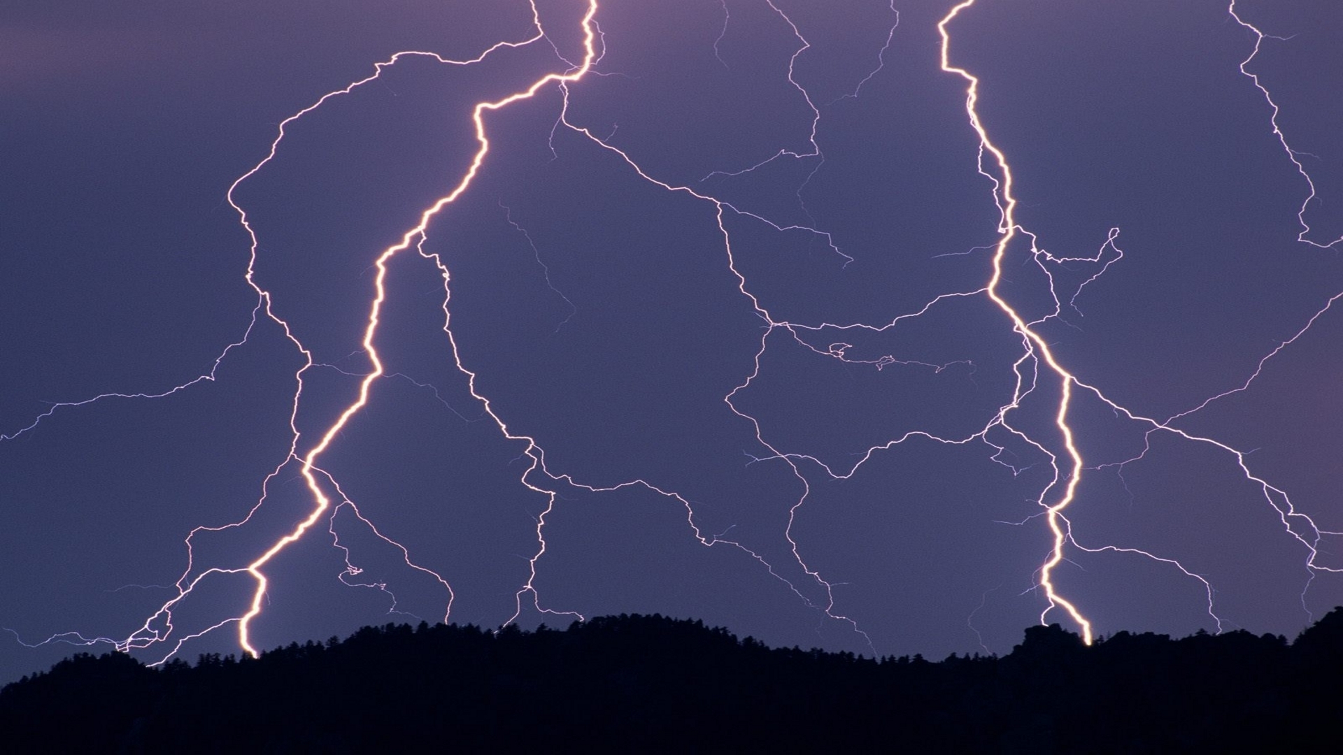 Lightning HD Wallpaper