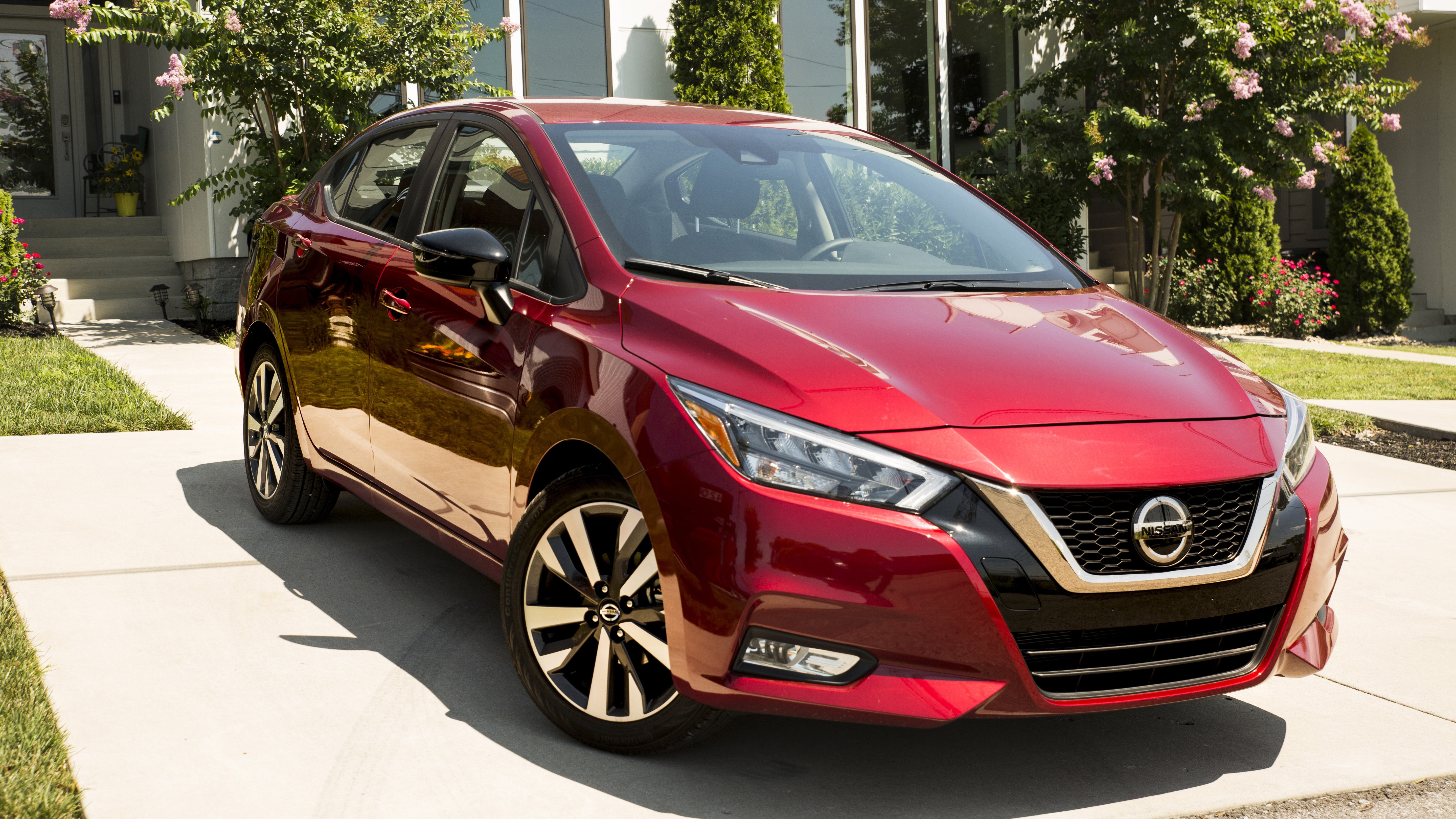 Nissan Versa photo Photo Gallery