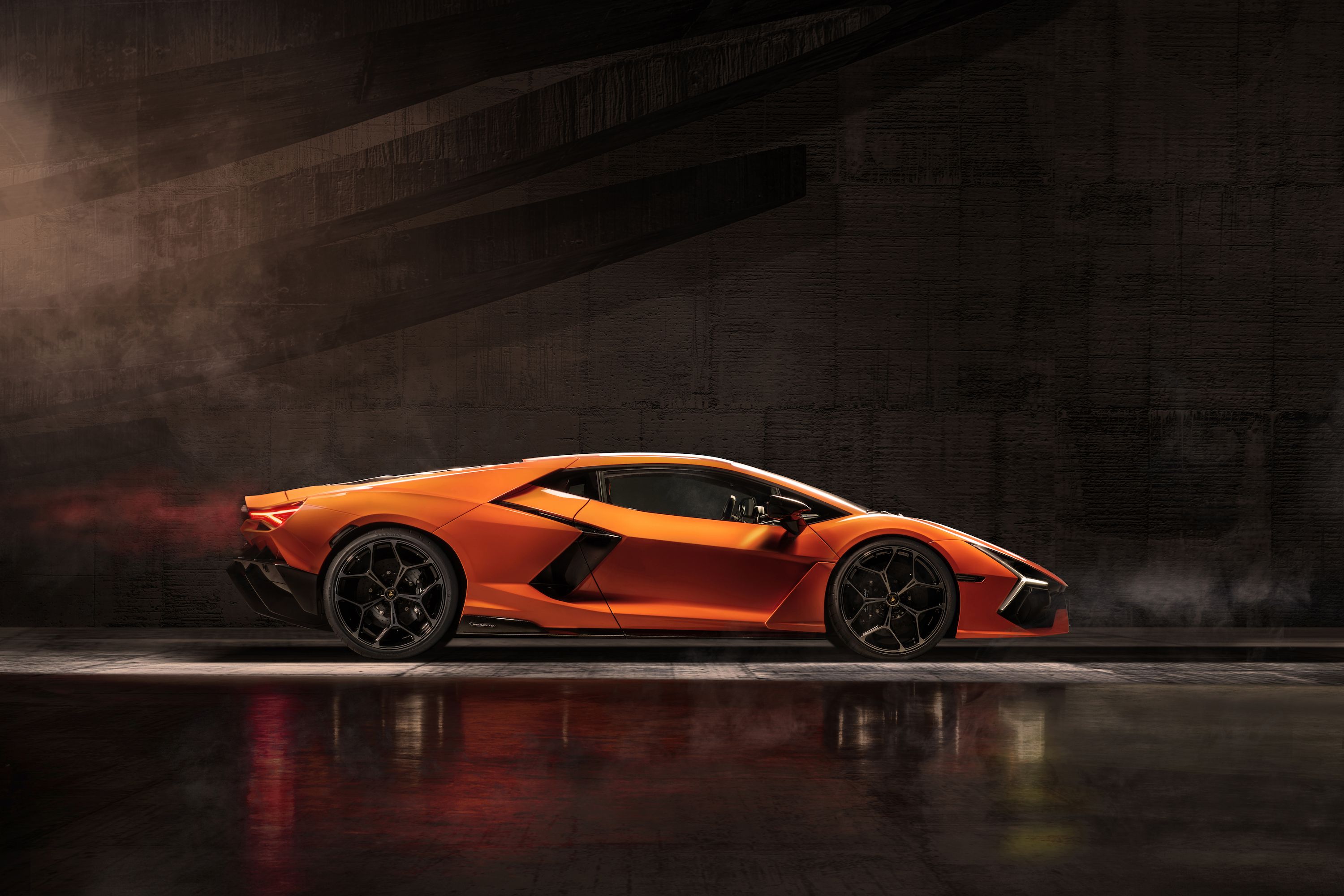 View Photo of the 2024 Lamborghini Revuelto