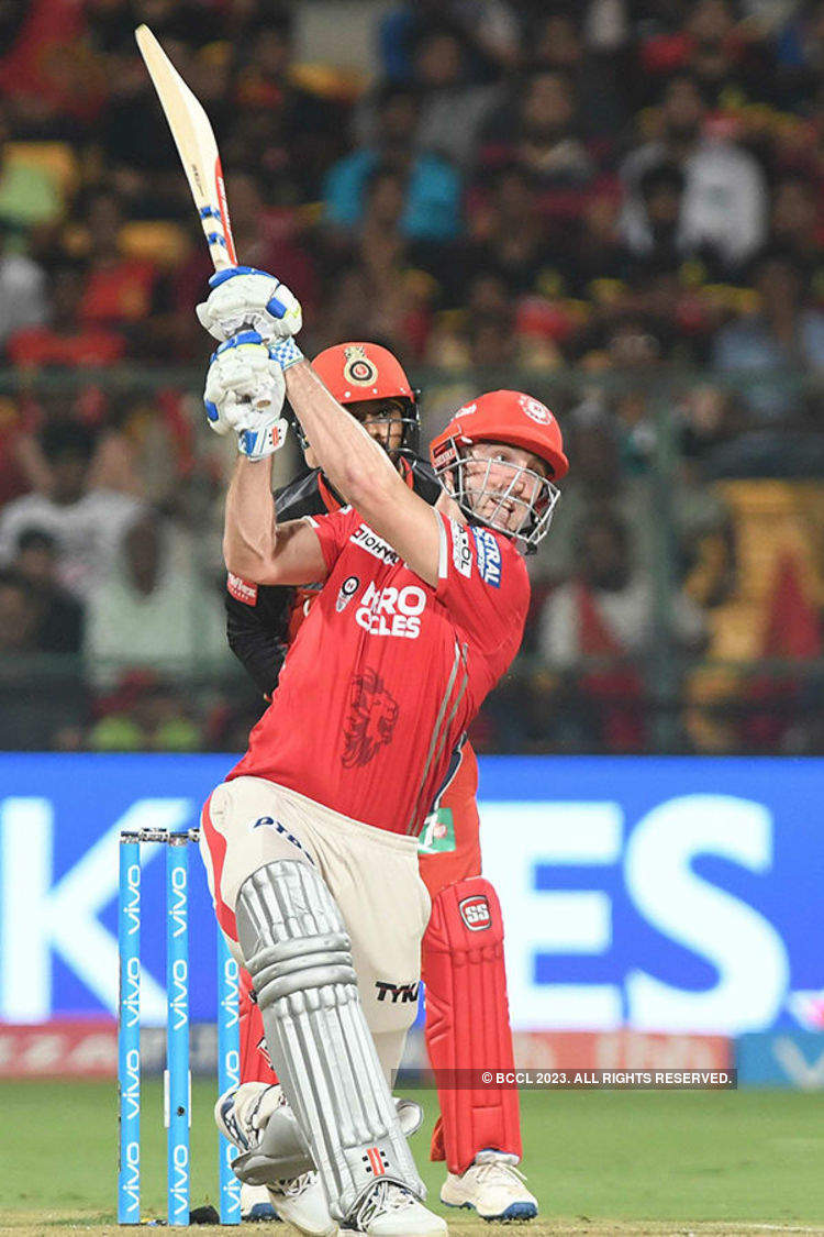 Shaun Marsh (20) Looked Elegant During His Short Stay But Trying To Hoick Negi (1 21 In 3 Overs) Over Long Off Saw Him Offer Mandeep Singh A Simple Catch